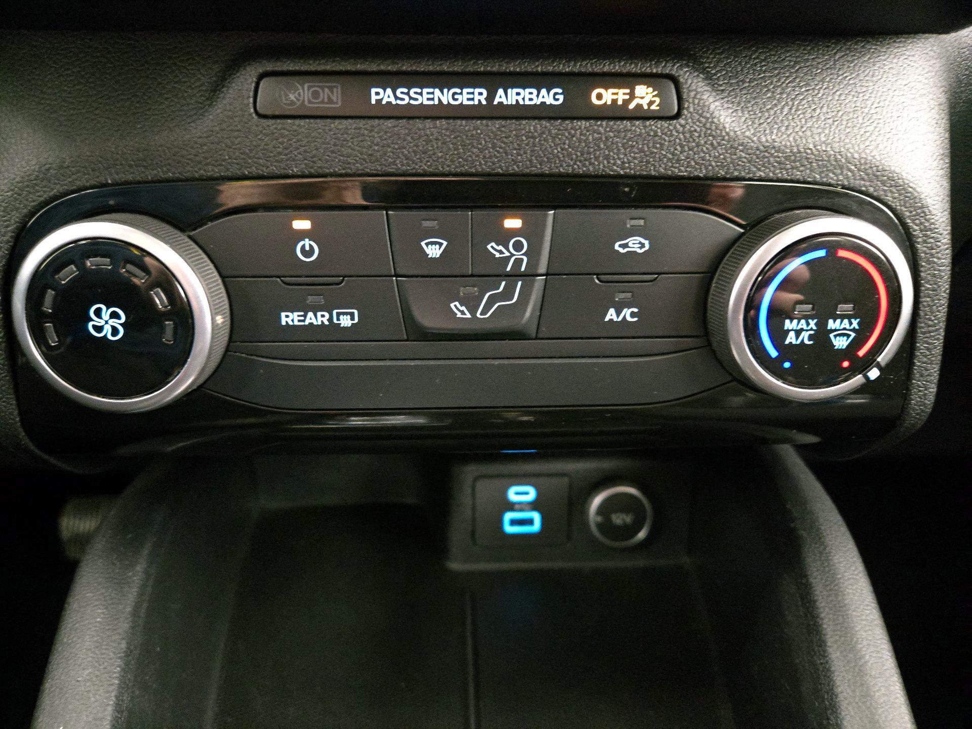 Thumbnail: 2021 Ford Escape - 16