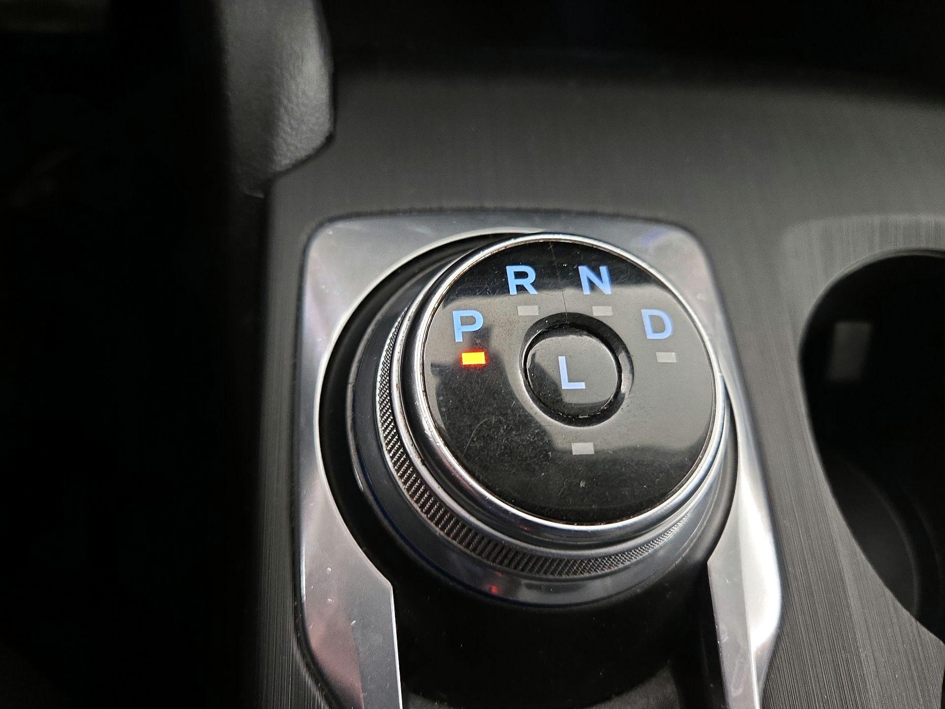 Thumbnail: 2021 Ford Escape - 17