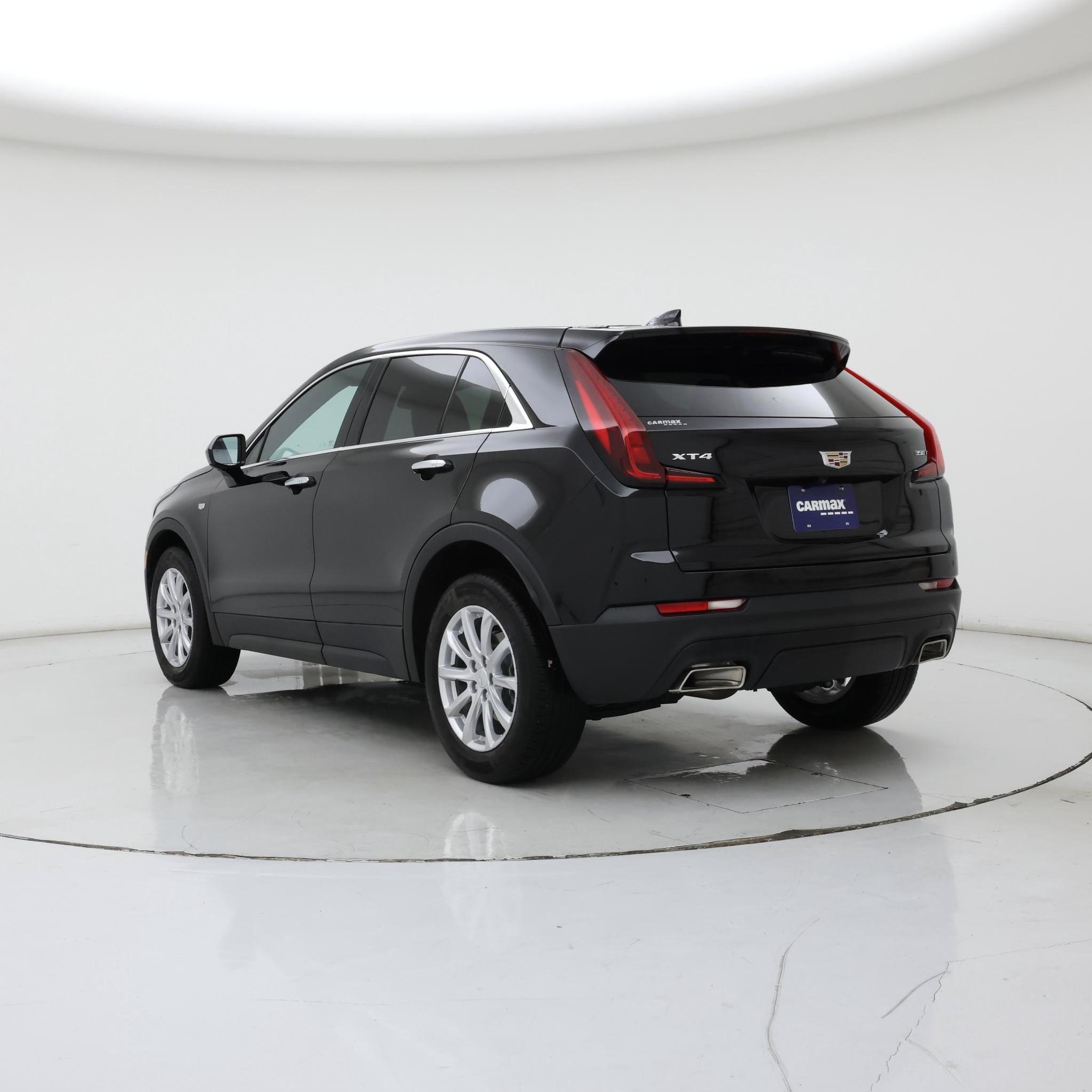Thumbnail: 2023 Cadillac XT4 - 2