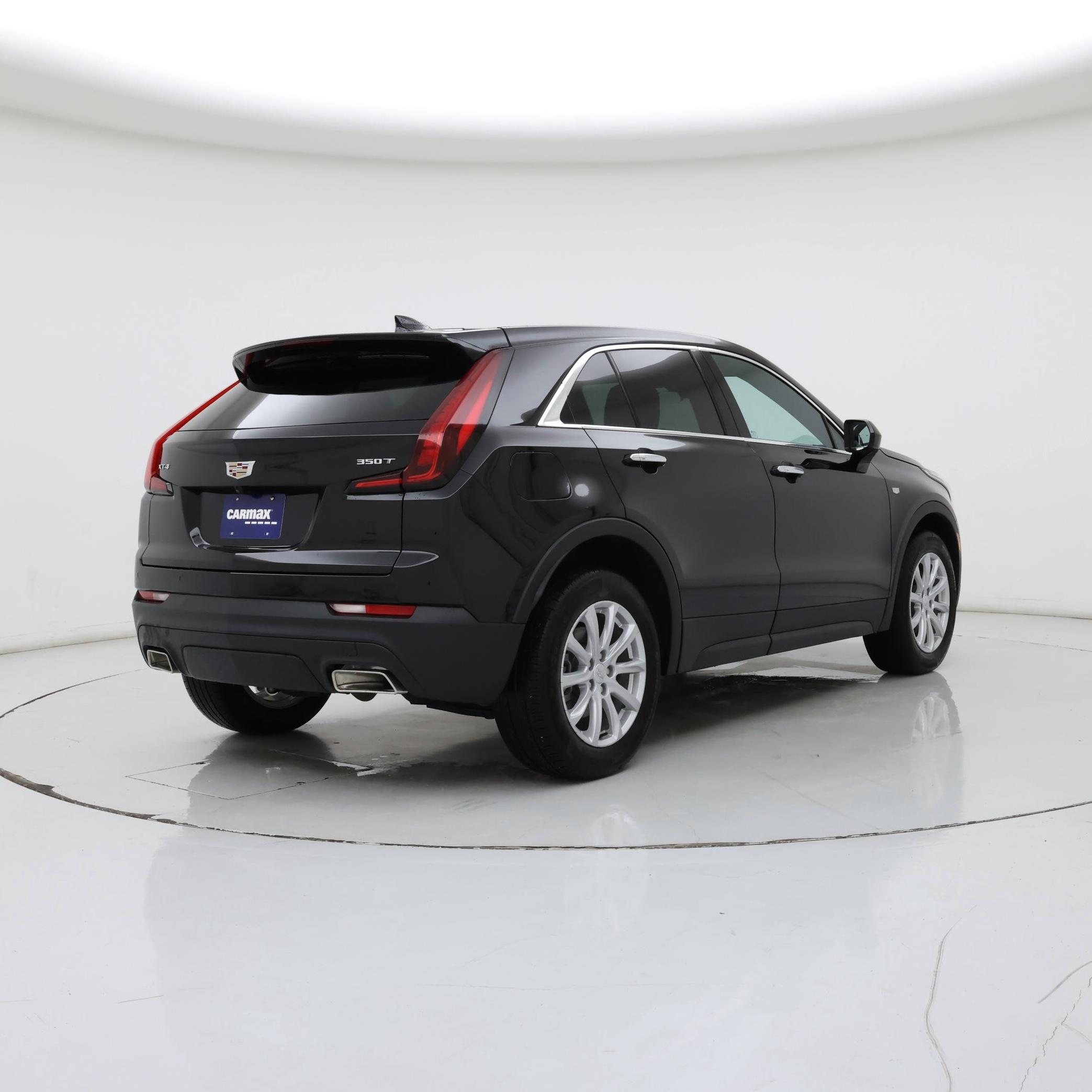 Thumbnail: 2023 Cadillac XT4 - 8