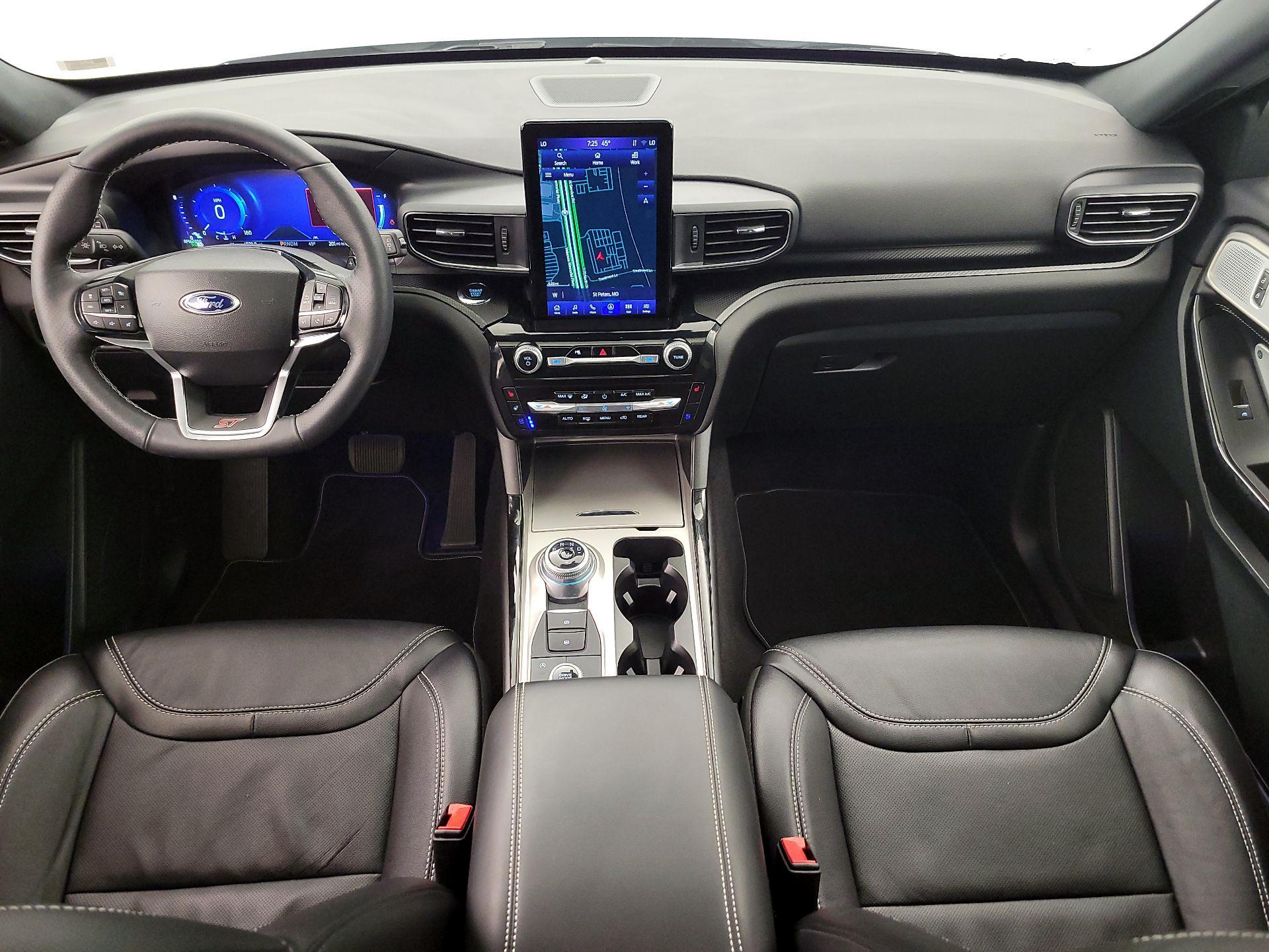 Thumbnail: 2024 Ford Explorer - 9