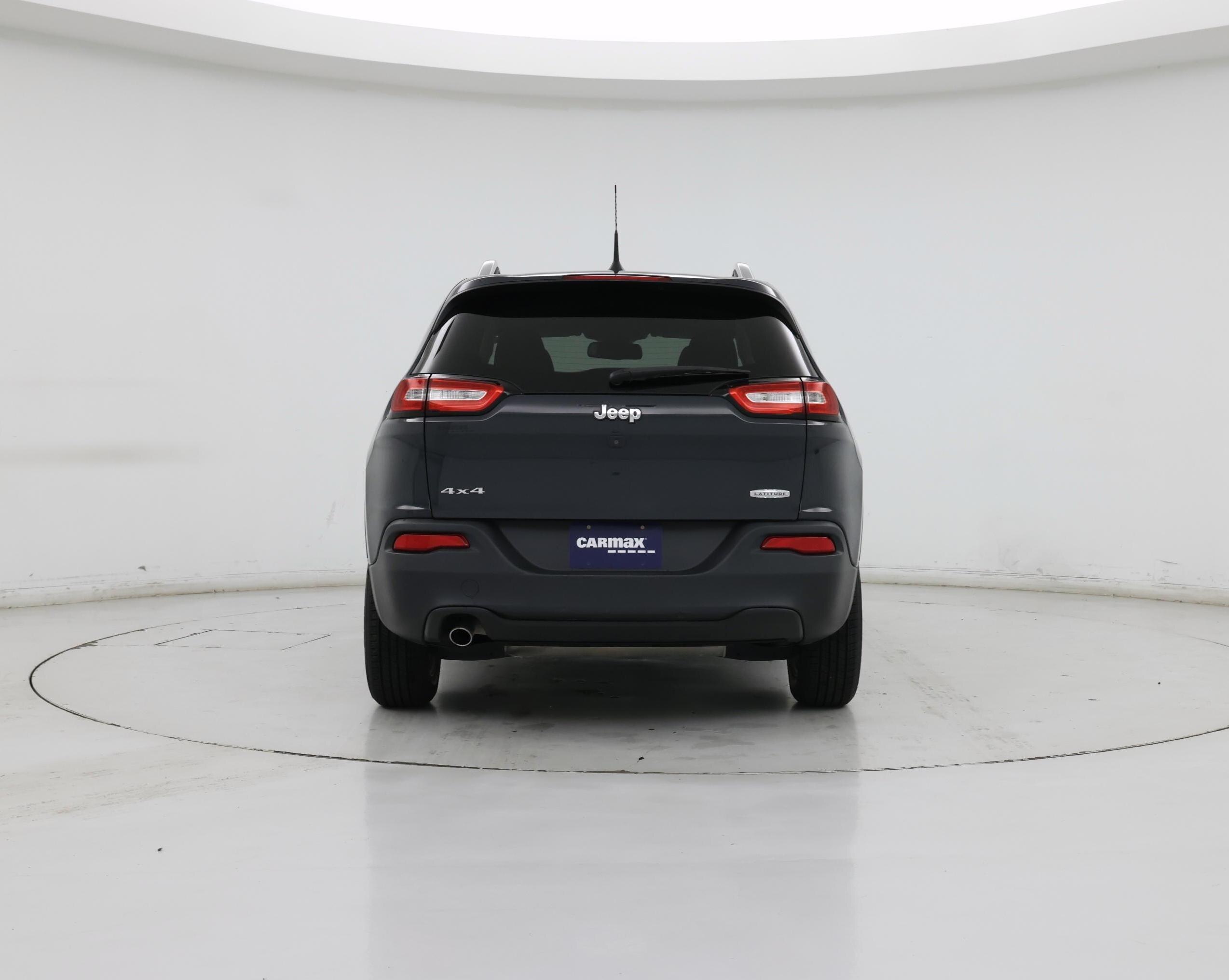 Thumbnail: 2018 Jeep Cherokee - 6
