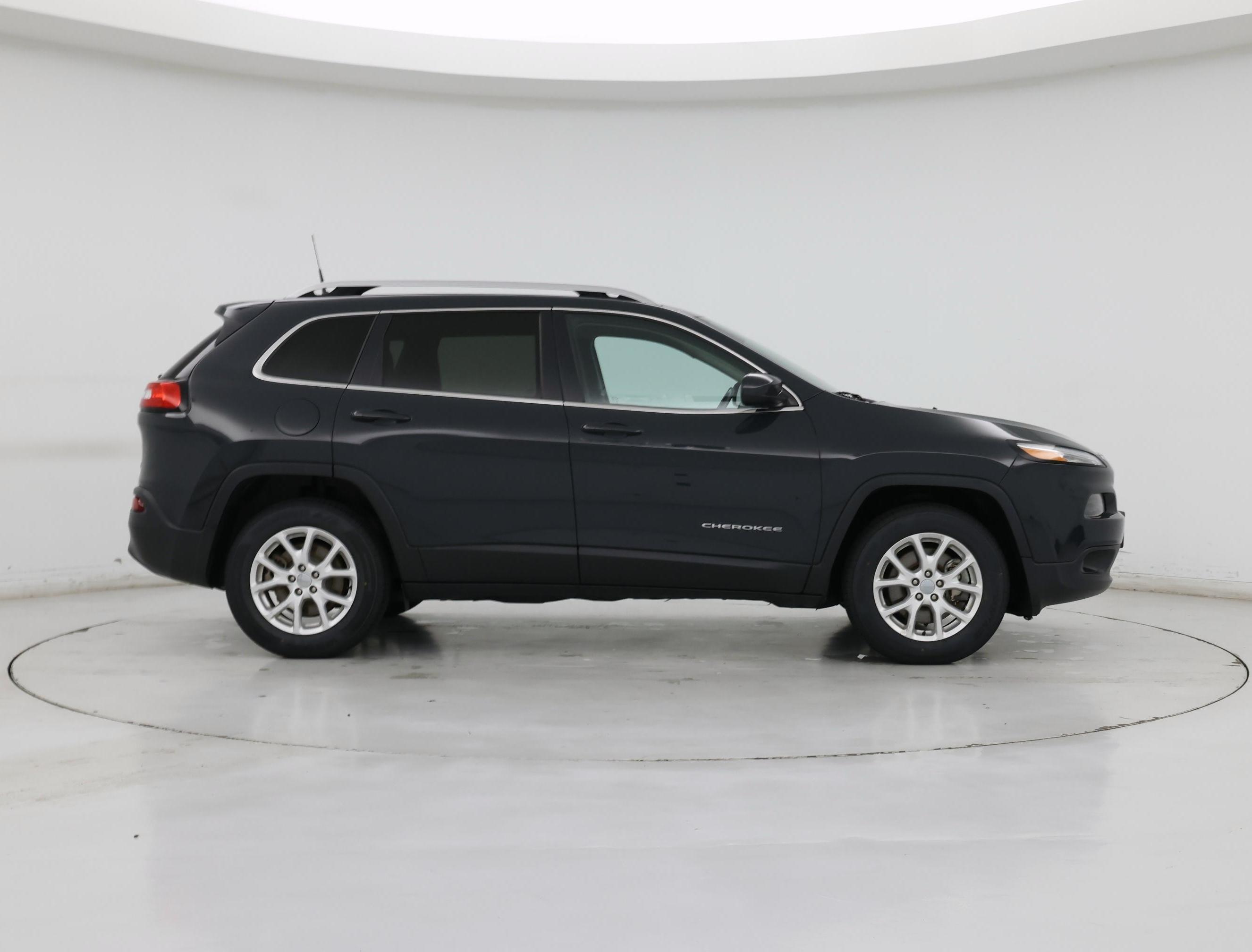 Thumbnail: 2018 Jeep Cherokee - 7