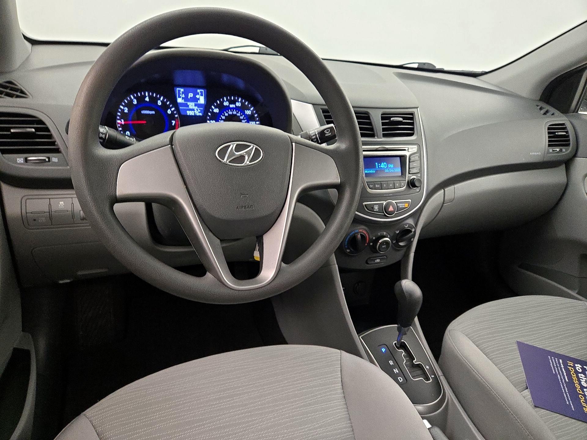Thumbnail: 2016 Hyundai Accent - 9
