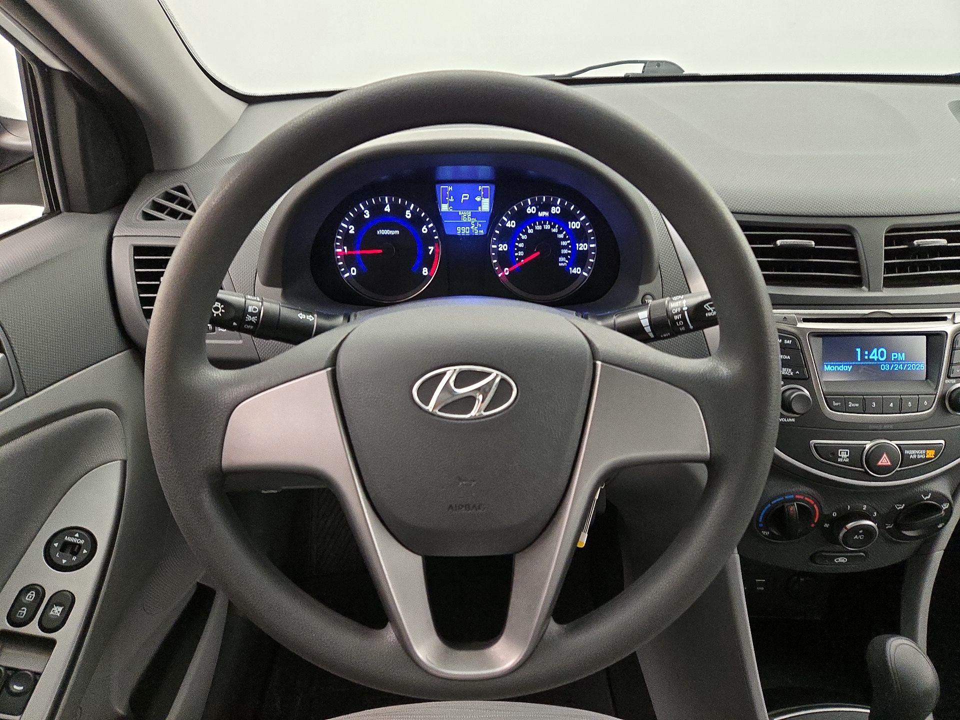 Thumbnail: 2016 Hyundai Accent - 10