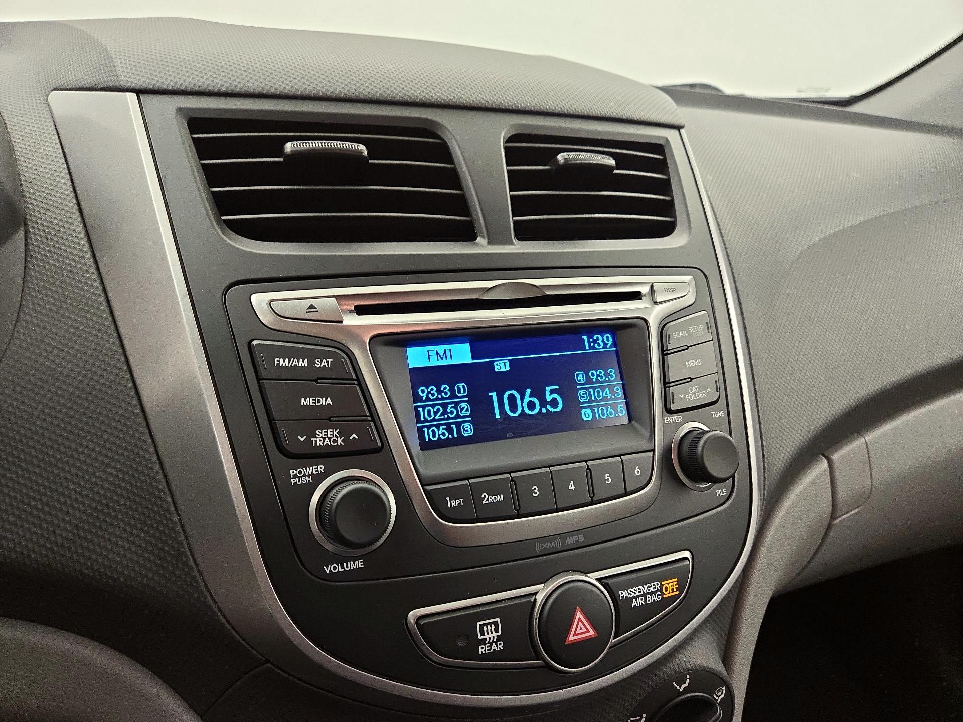 Thumbnail: 2016 Hyundai Accent - 14