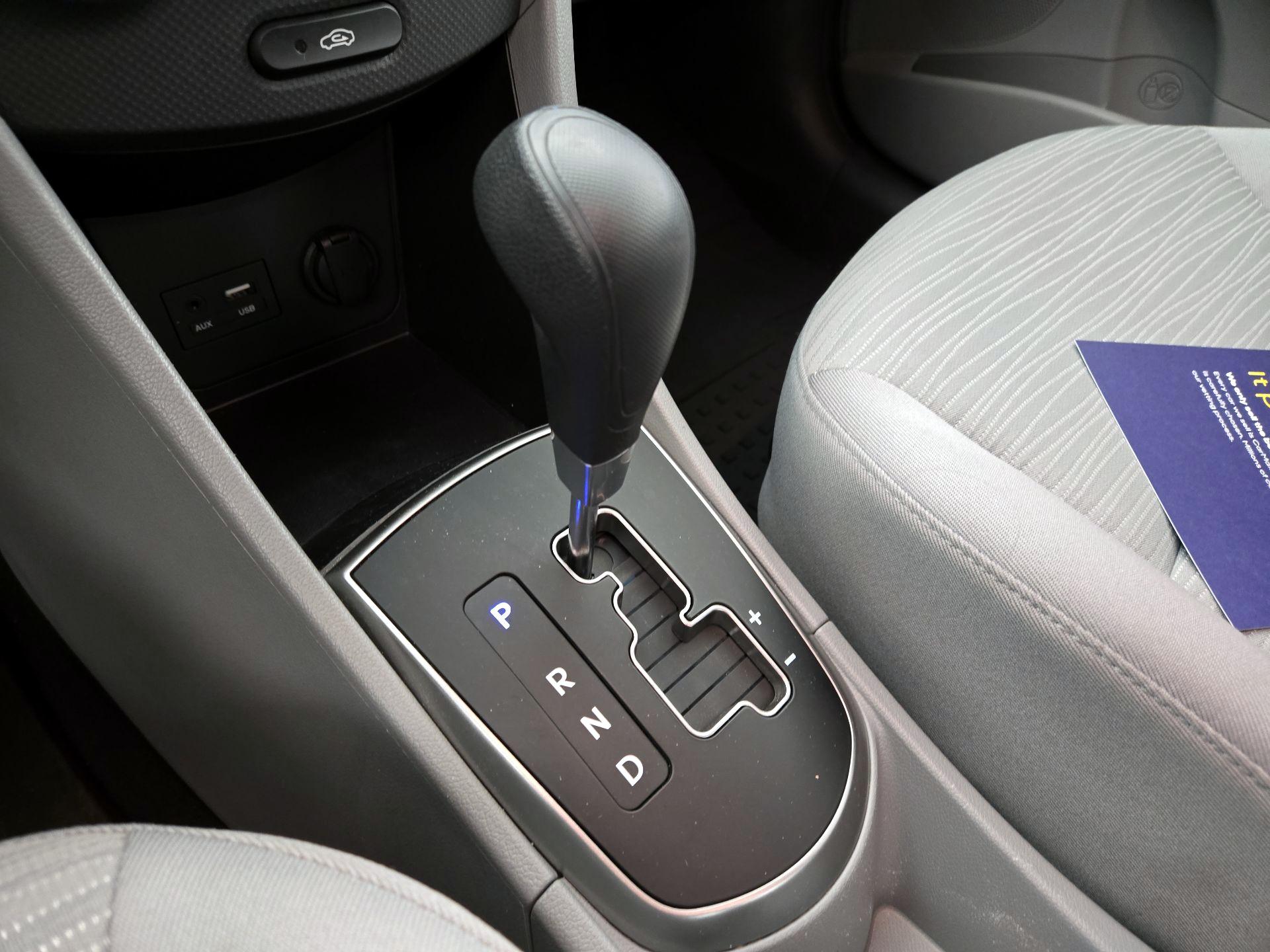 Thumbnail: 2016 Hyundai Accent - 16