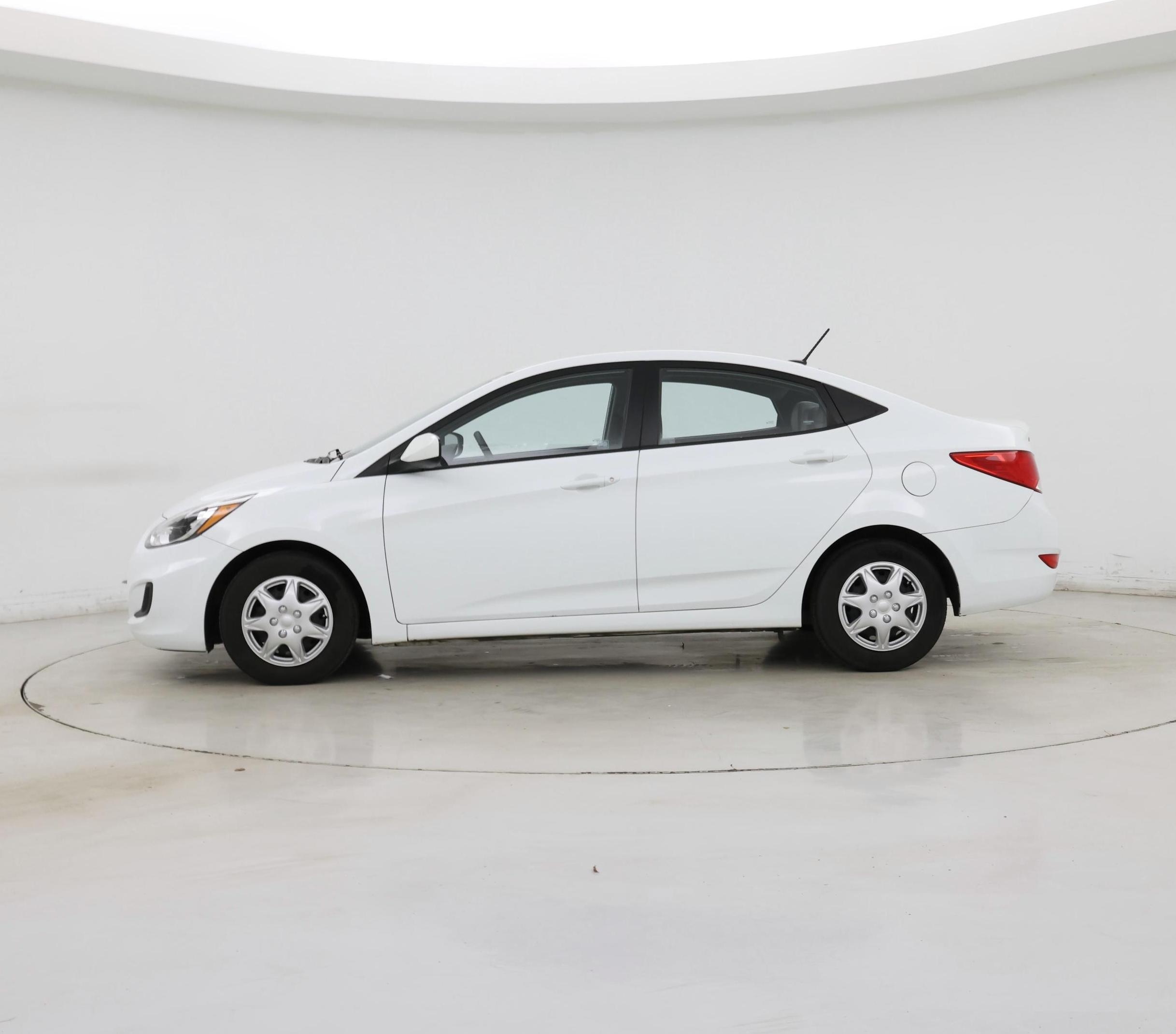 Thumbnail: 2016 Hyundai Accent - 3