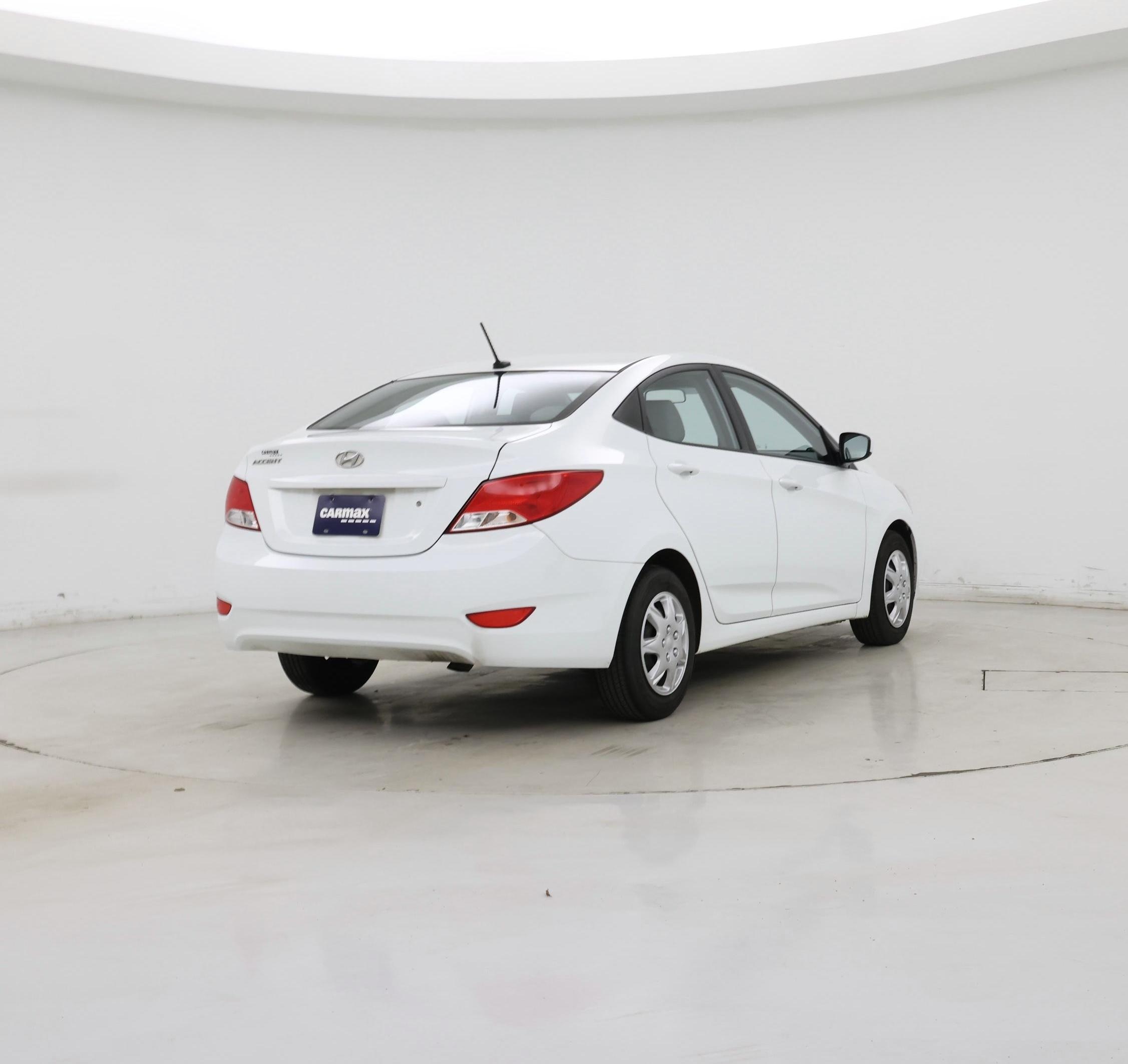 Thumbnail: 2016 Hyundai Accent - 8