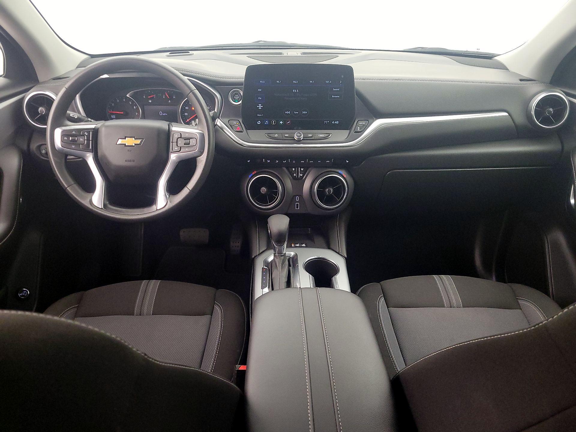 Thumbnail: 2023 Chevrolet Blazer - 9