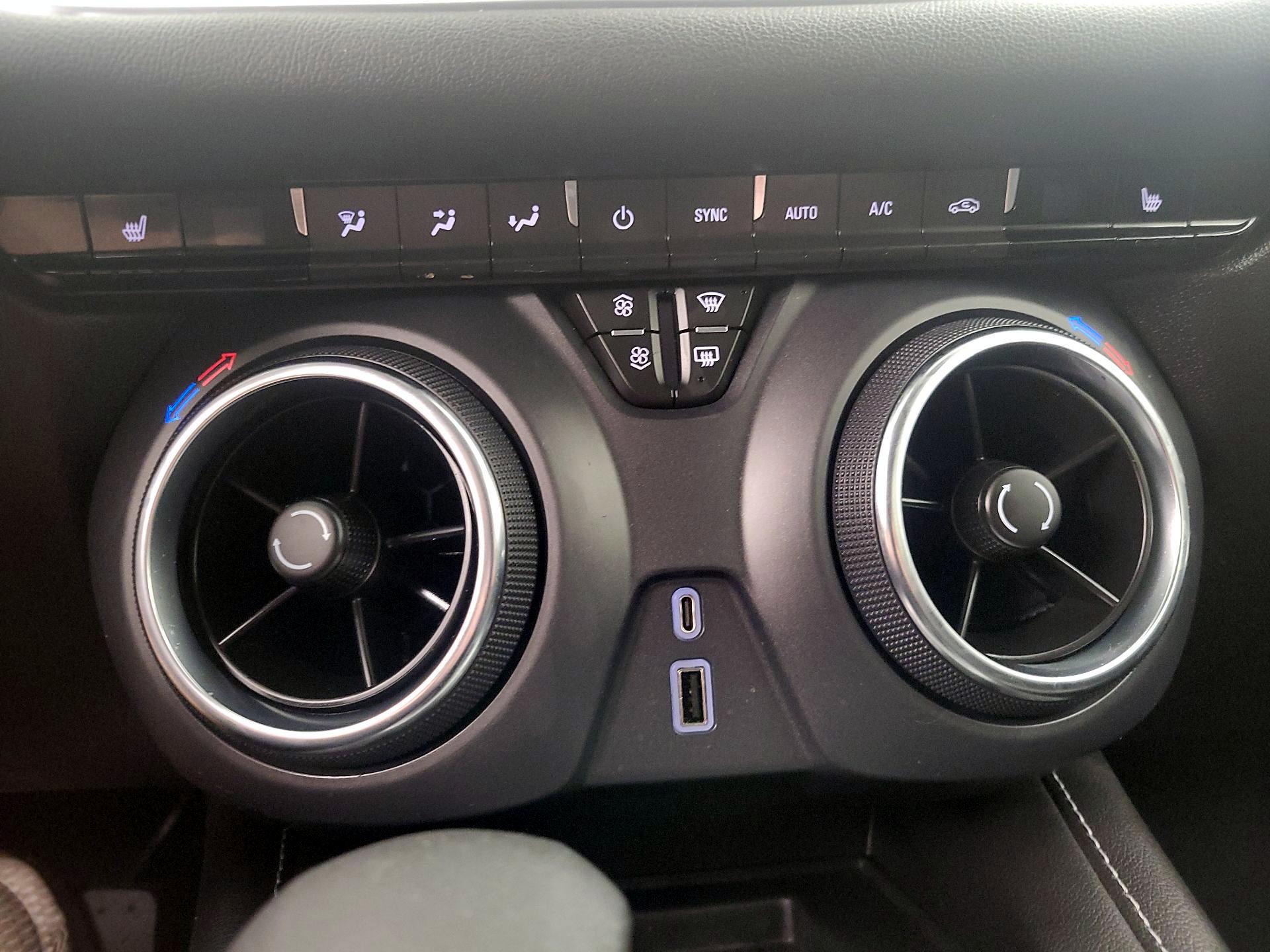 Thumbnail: 2023 Chevrolet Blazer - 16