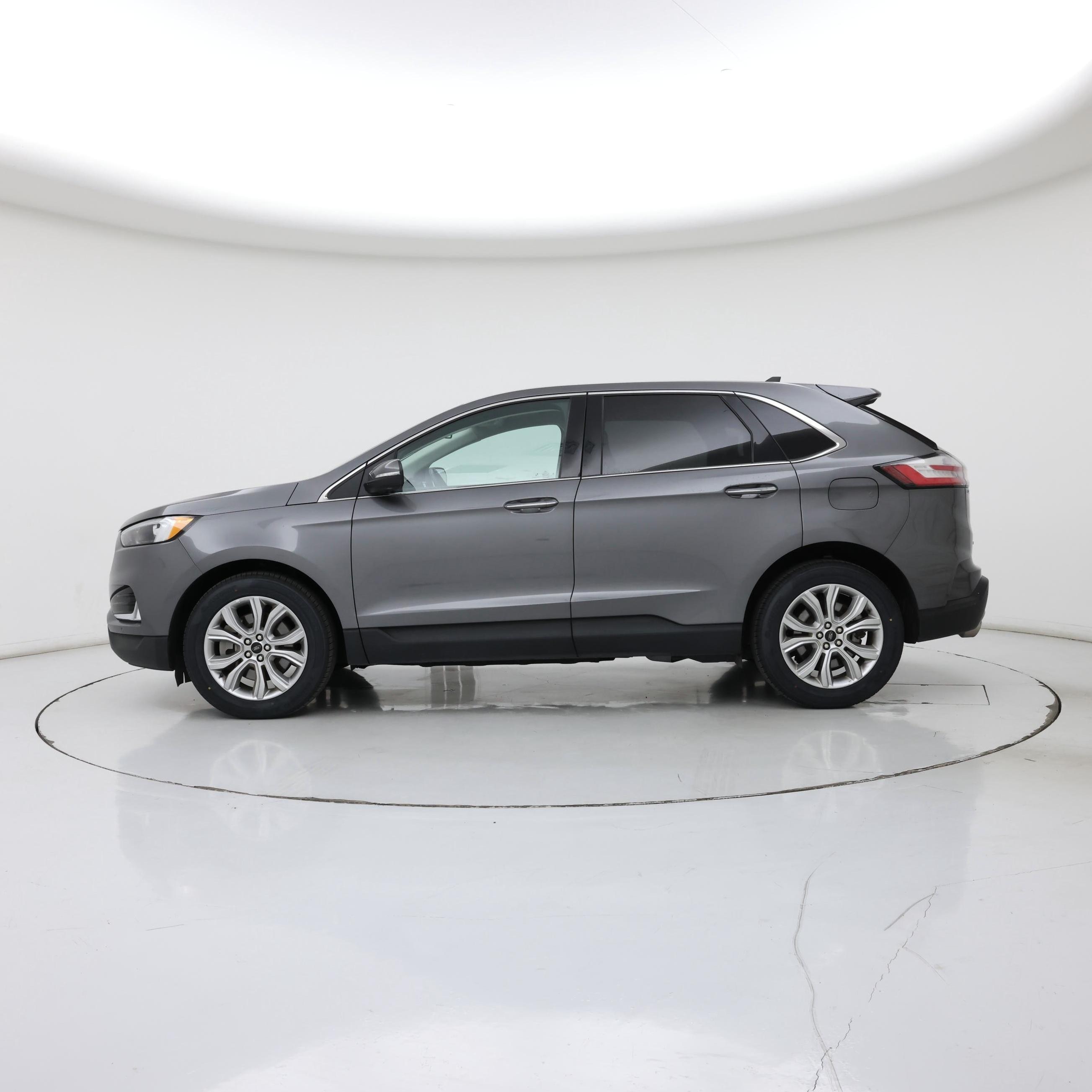 Thumbnail: 2023 Ford Edge - 3