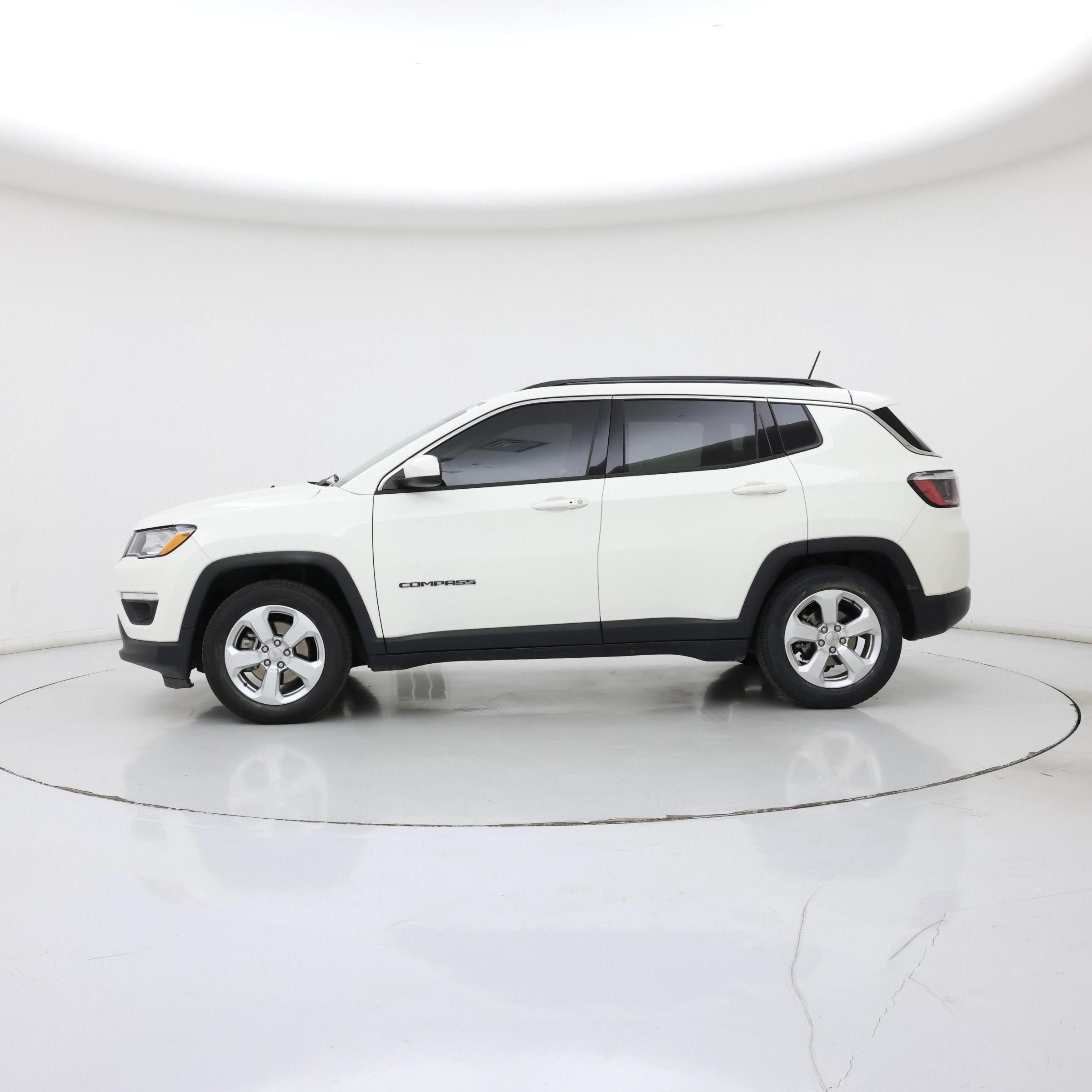 Thumbnail: 2021 Jeep Compass - 3