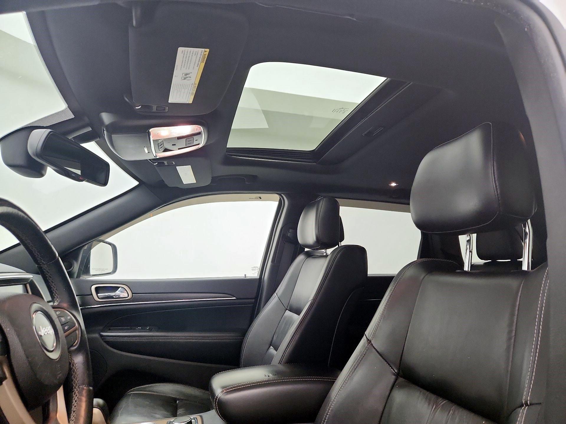 Thumbnail: 2016 Jeep Grand Cherokee - 20