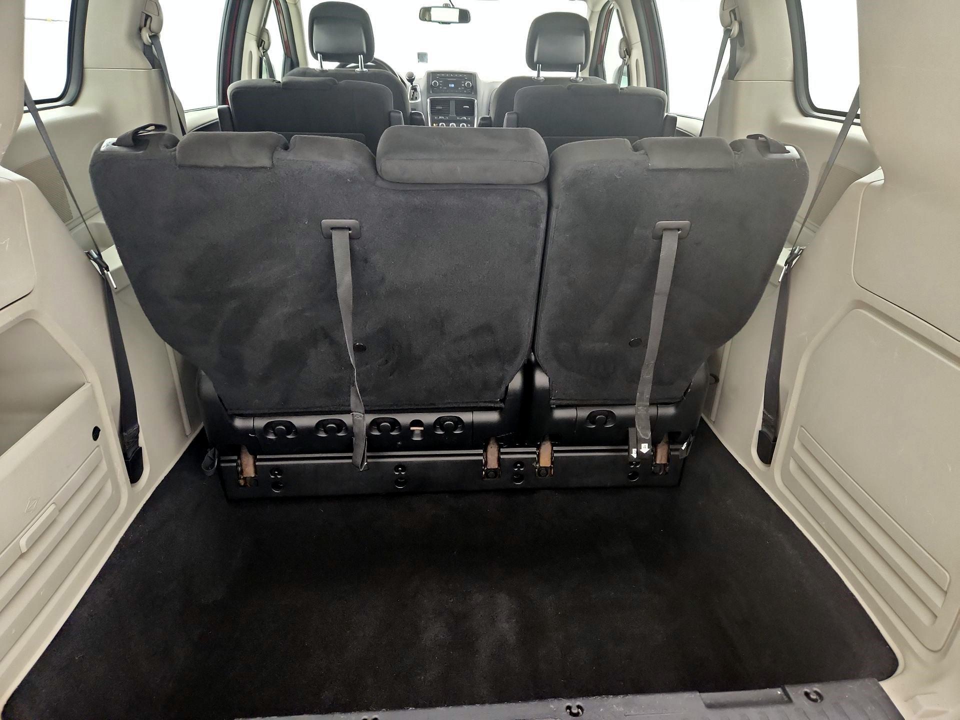 Thumbnail: 2016 Dodge Grand Caravan - 20