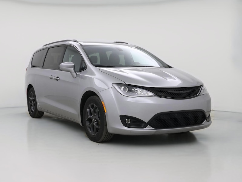 2018 Chrysler Pacifica Touring L -
                  Akron, OH