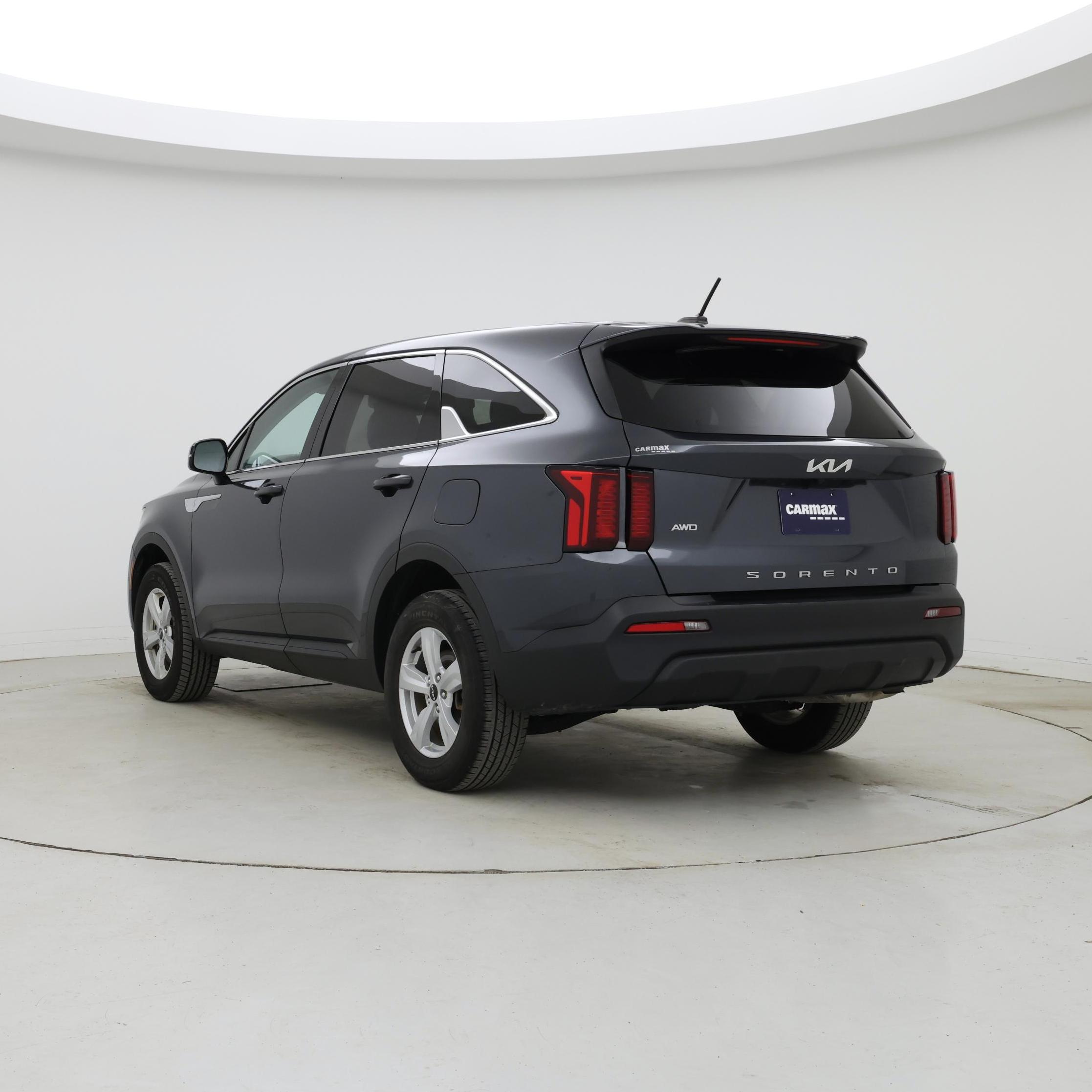 Thumbnail: 2022 Kia Sorento - 2