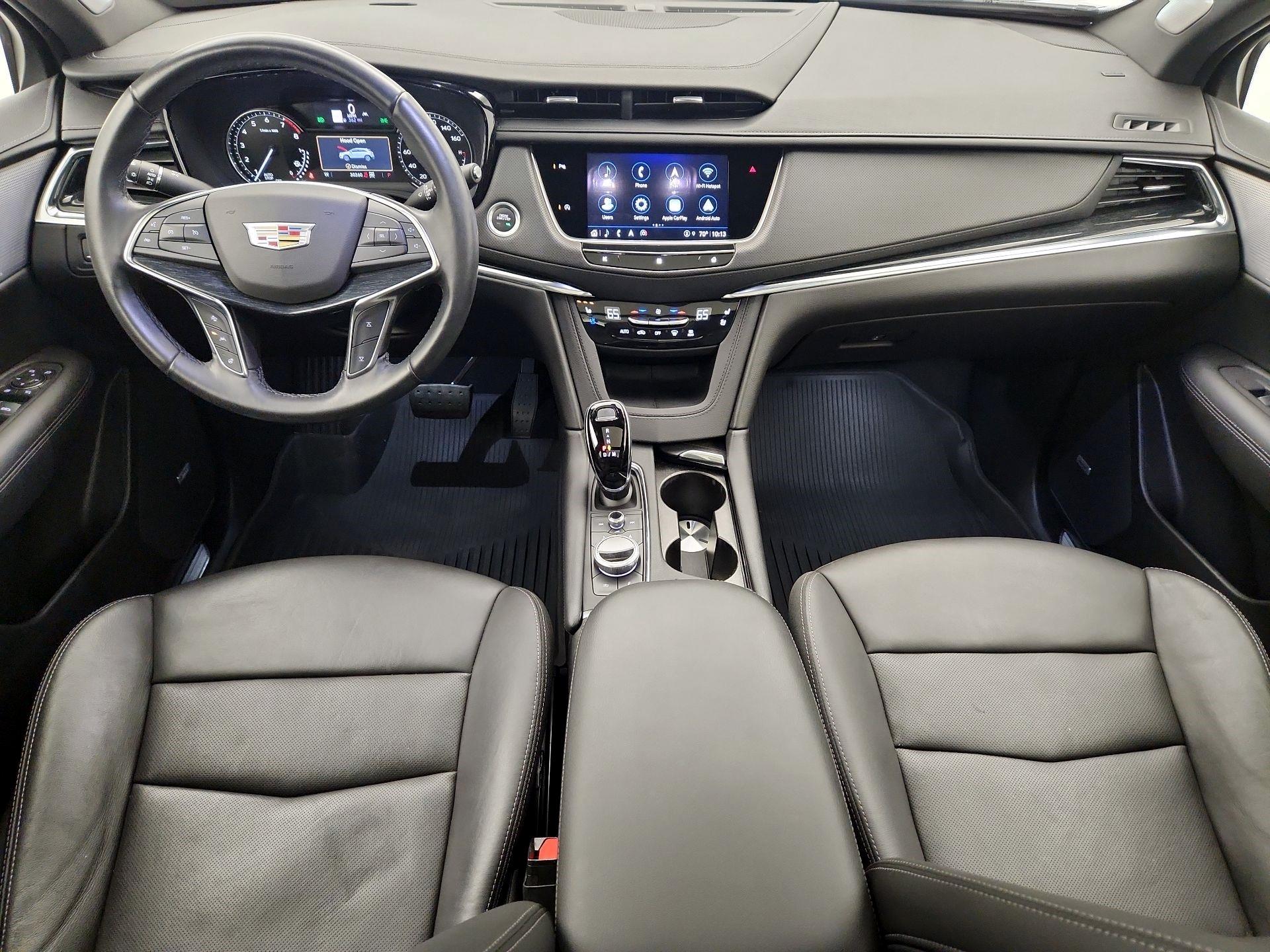 Thumbnail: 2021 Cadillac XT5 - 9