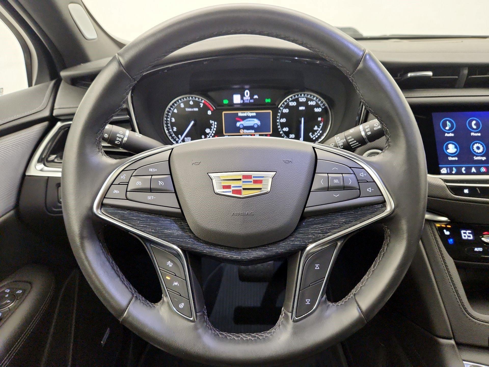Thumbnail: 2021 Cadillac XT5 - 10