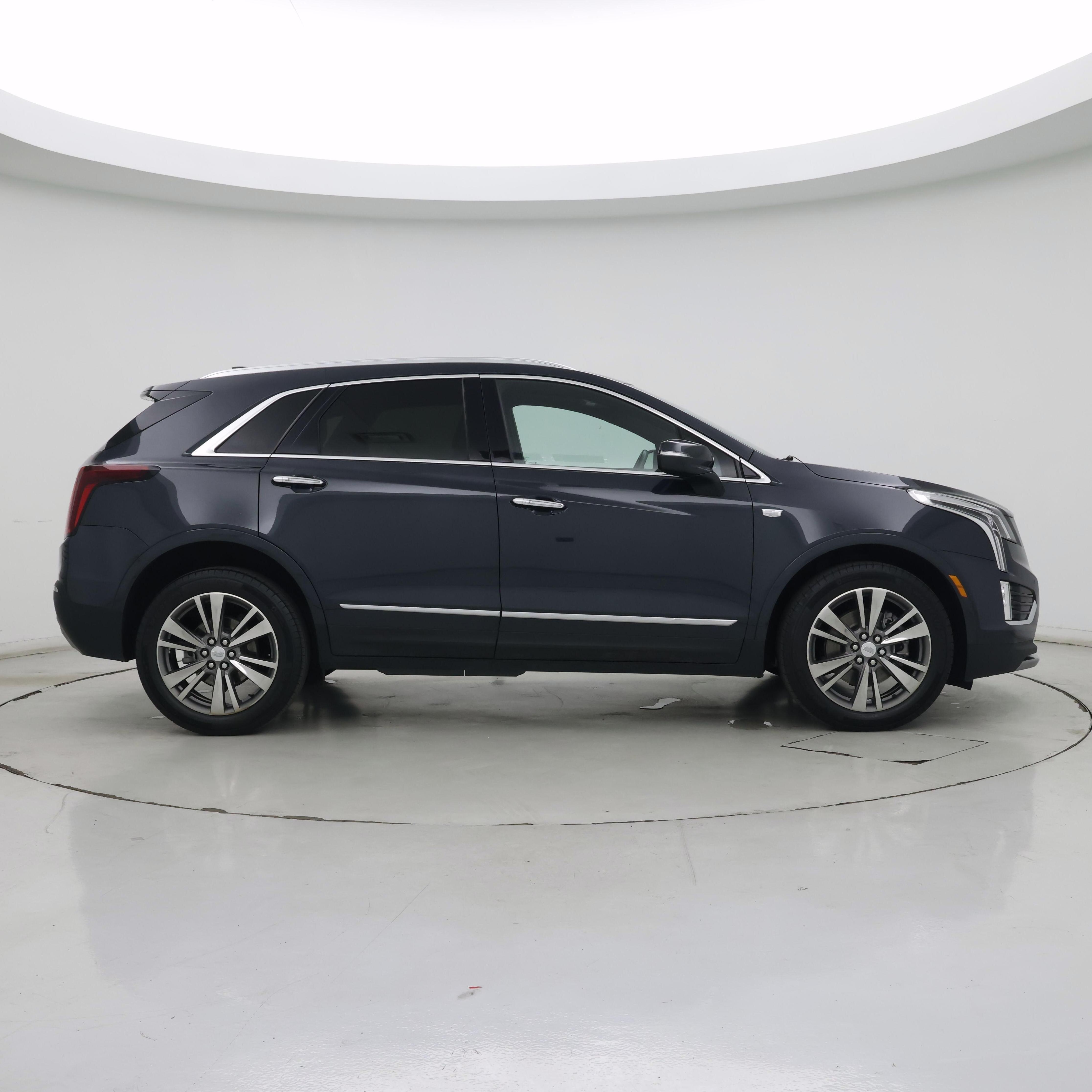 Thumbnail: 2021 Cadillac XT5 - 7