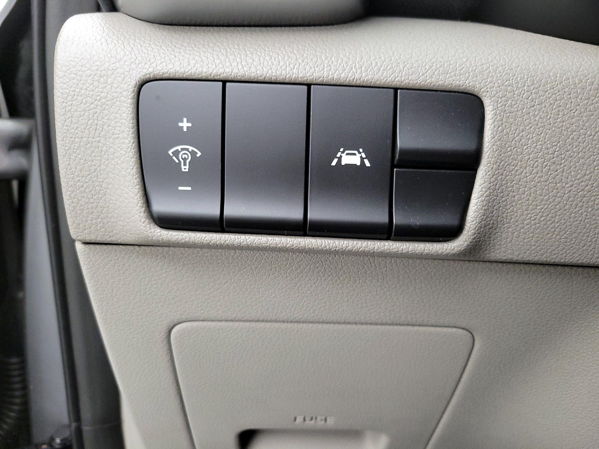 Thumbnail: 2021 Kia Sportage - 13