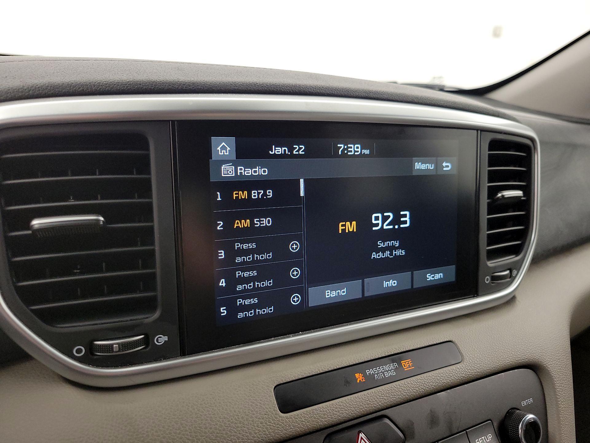 Thumbnail: 2021 Kia Sportage - 15