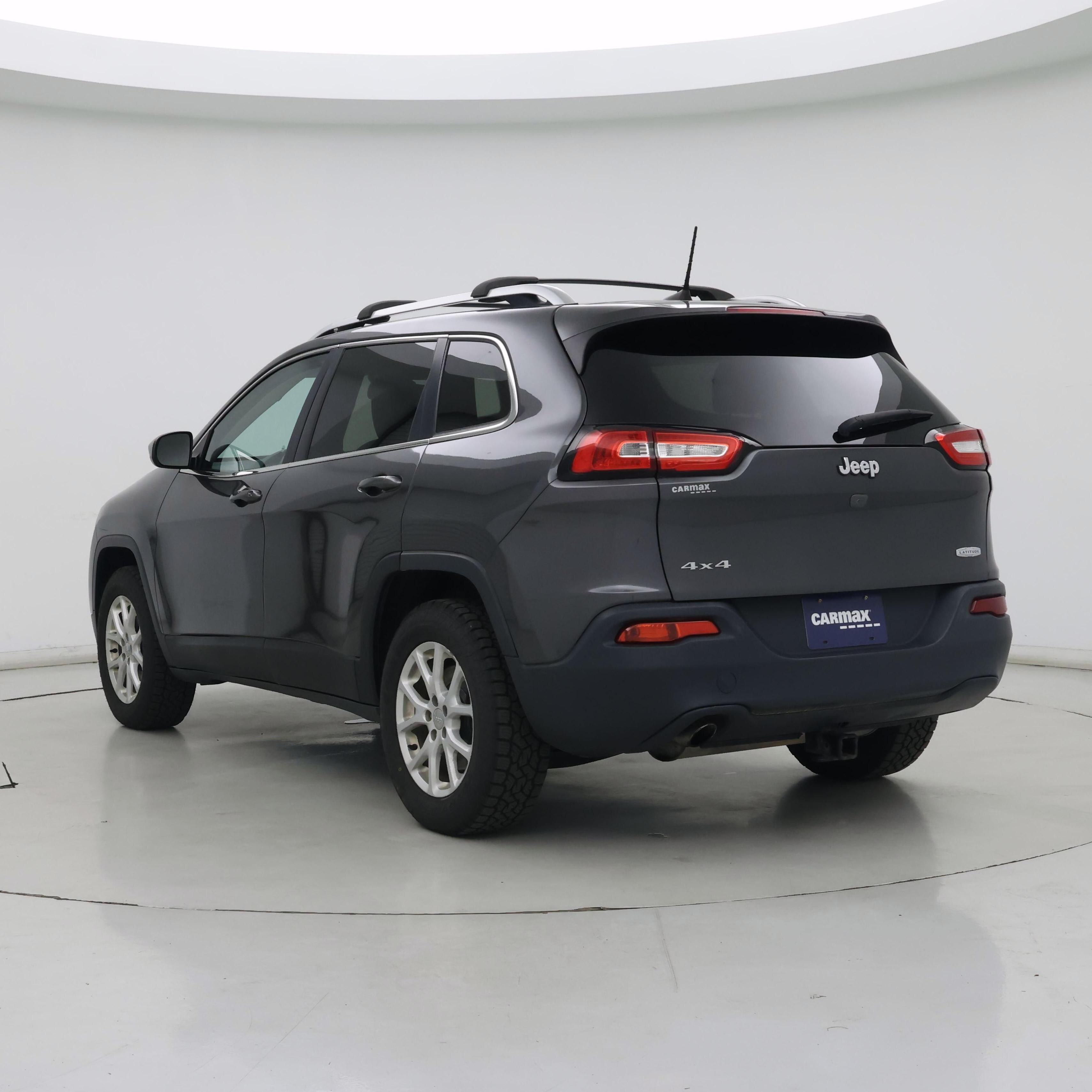 Thumbnail: 2016 Jeep Cherokee - 2