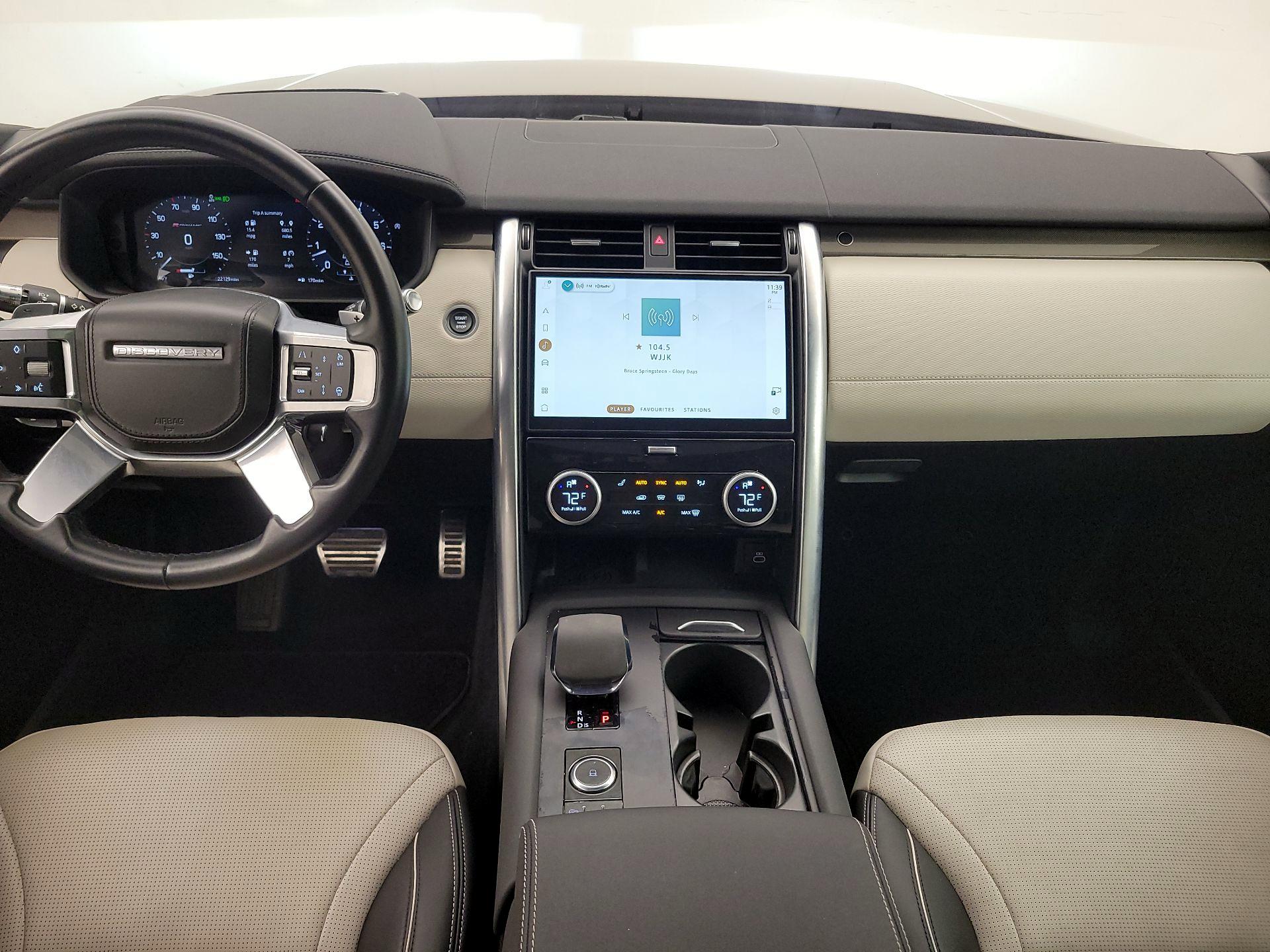 Thumbnail: 2021 Land Rover Discovery - 9