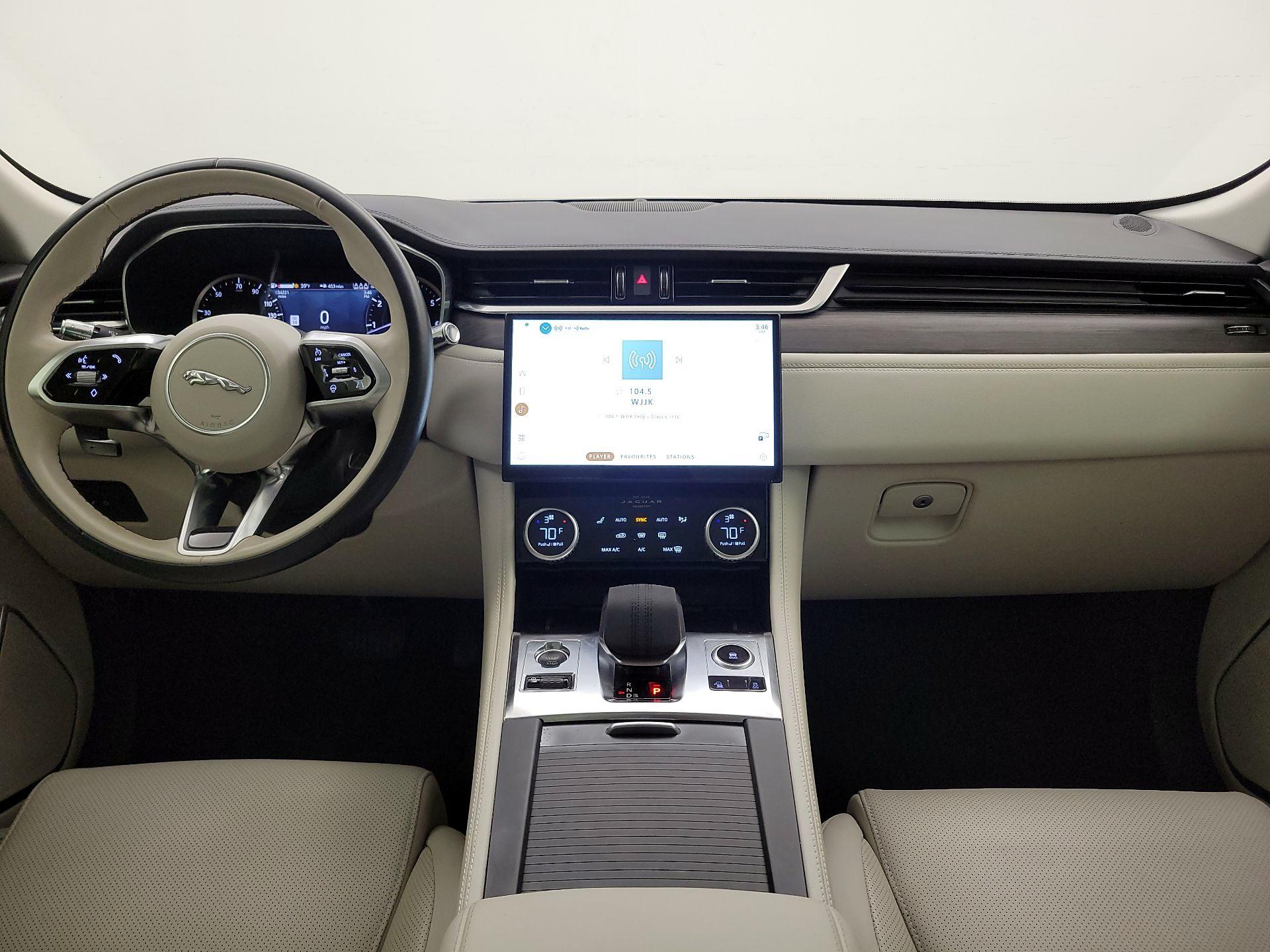 Thumbnail: 2023 Jaguar F-Pace - 9
