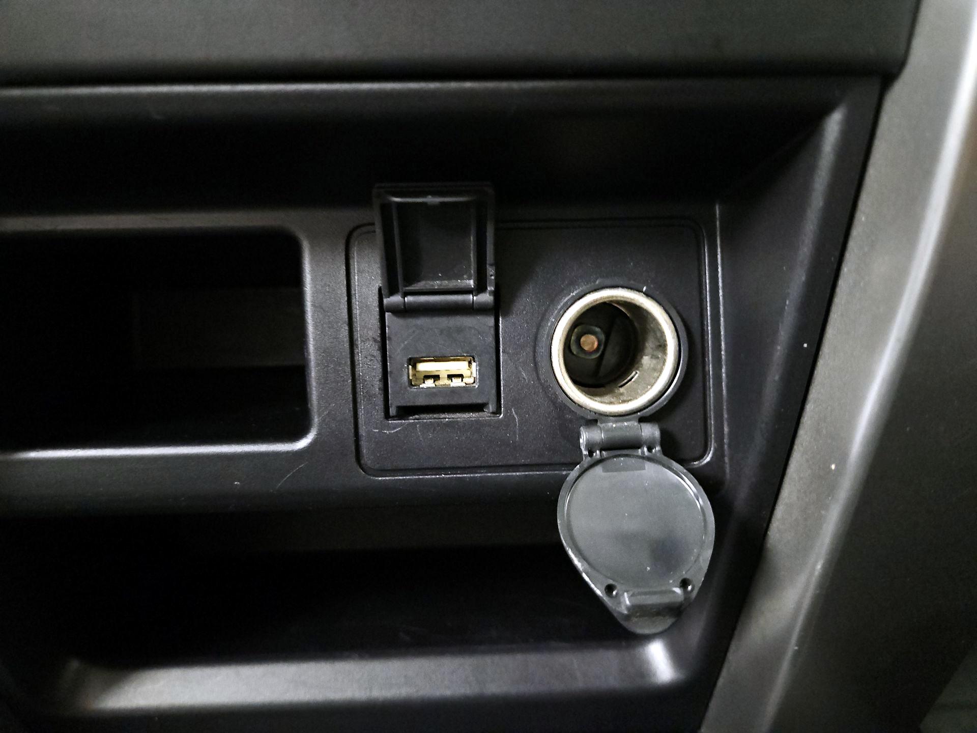 Thumbnail: 2023 Toyota 4Runner - 18