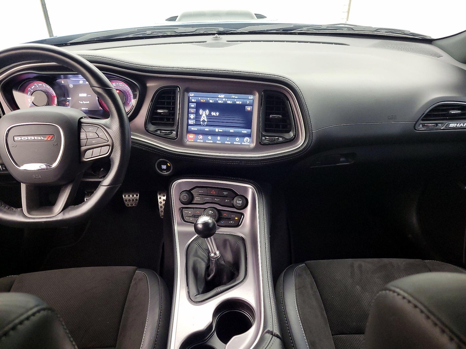 2022 Dodge Challenger R/T - Photo 10