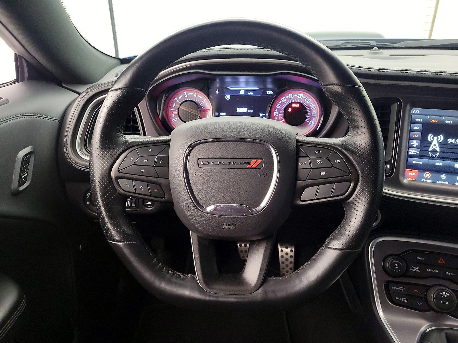 2022 Dodge Challenger R/T - Photo 11