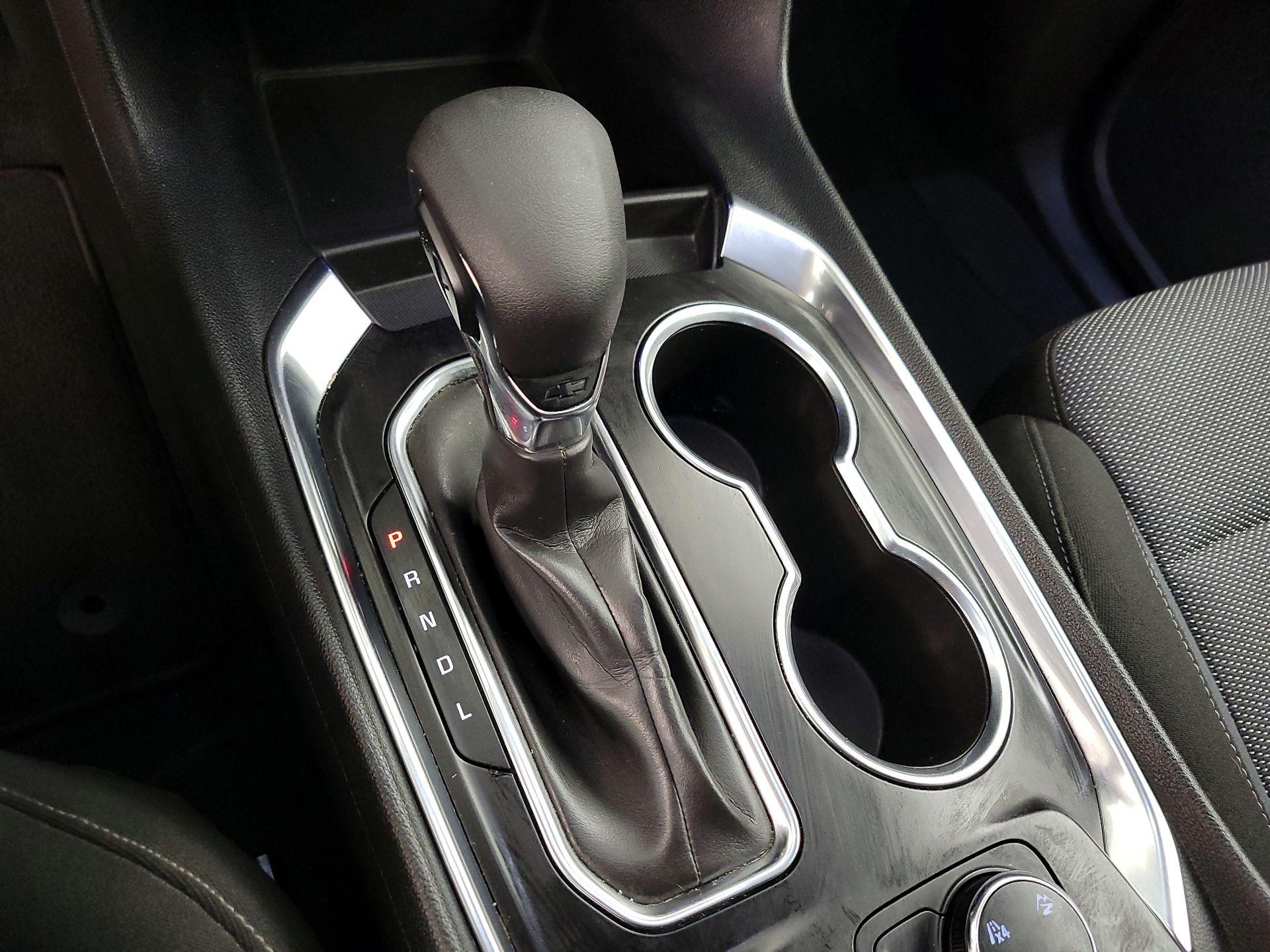 Thumbnail: 2021 Chevrolet Traverse - 17