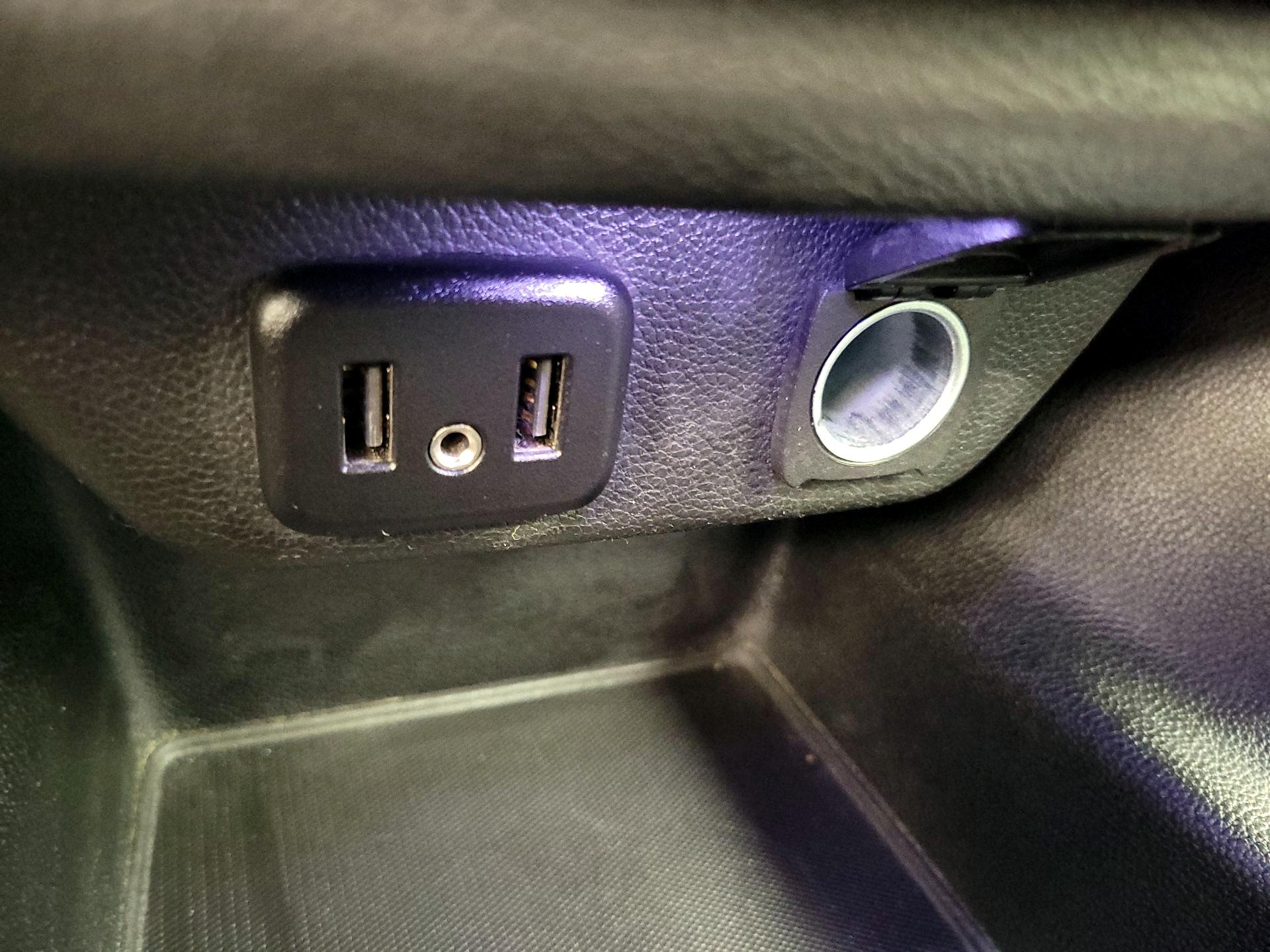 Thumbnail: 2021 Chevrolet Traverse - 18