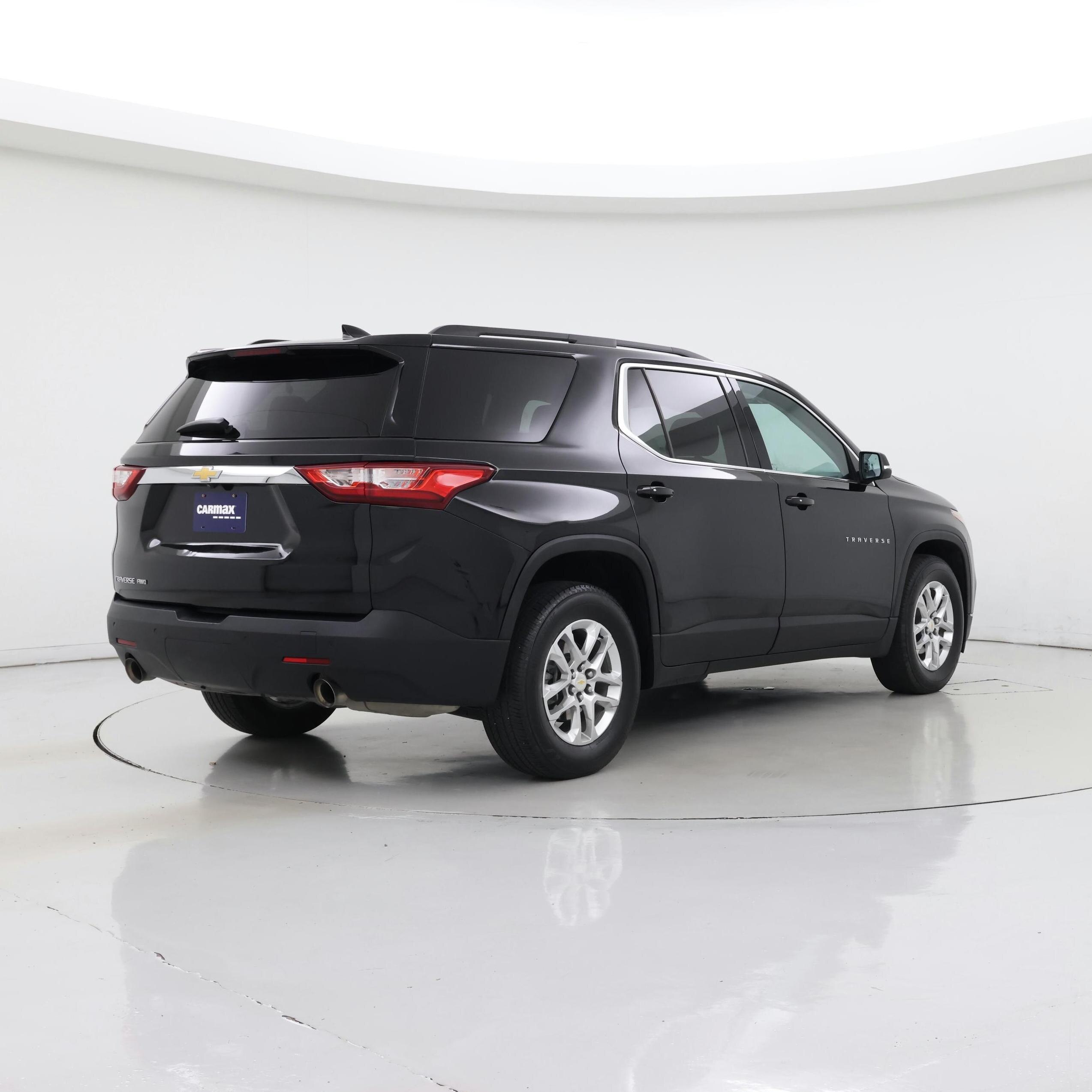 Thumbnail: 2021 Chevrolet Traverse - 8