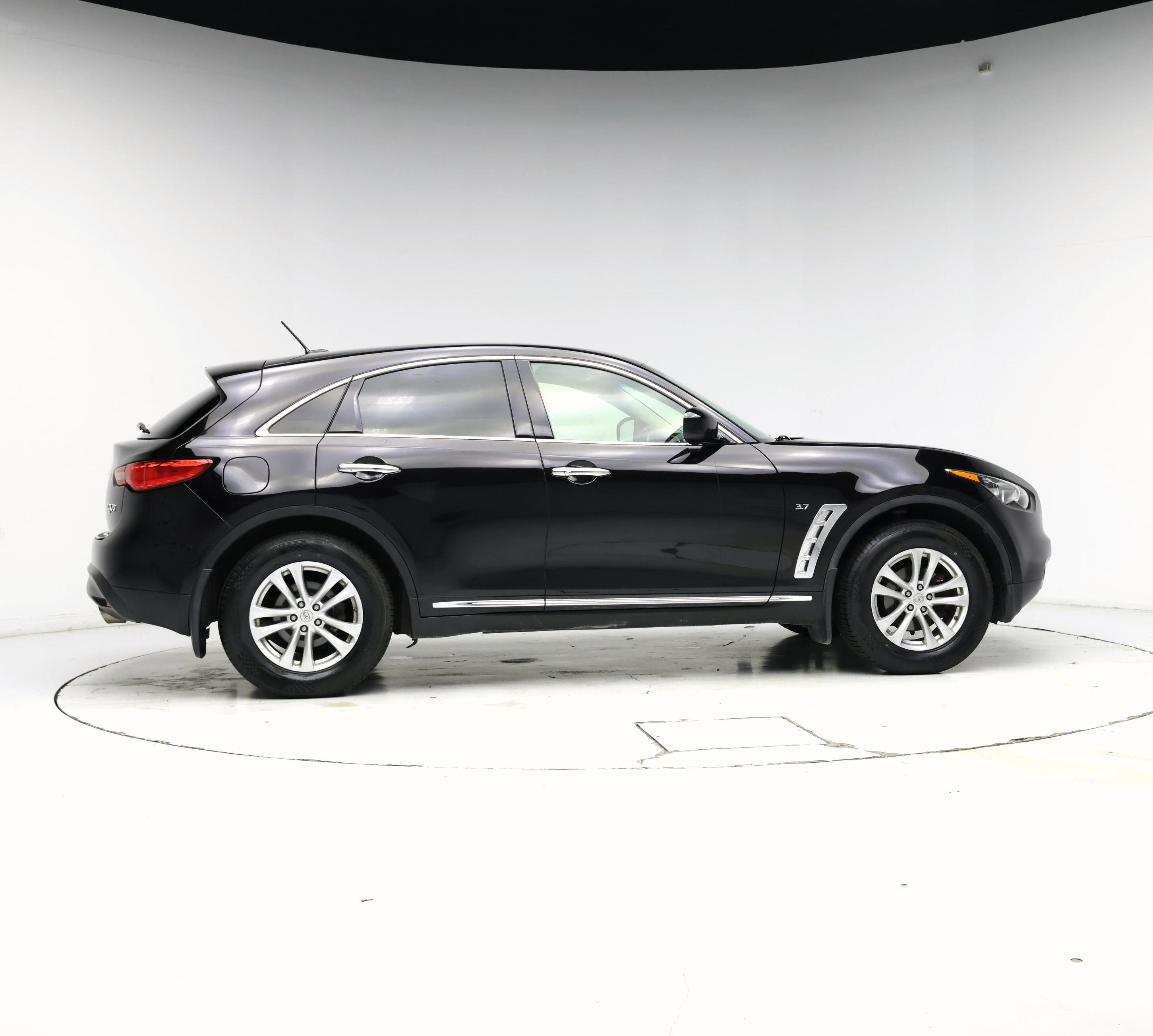 Thumbnail: 2014 INFINITI QX70 - 7