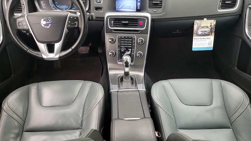 2014 Volvo S60 T6 9