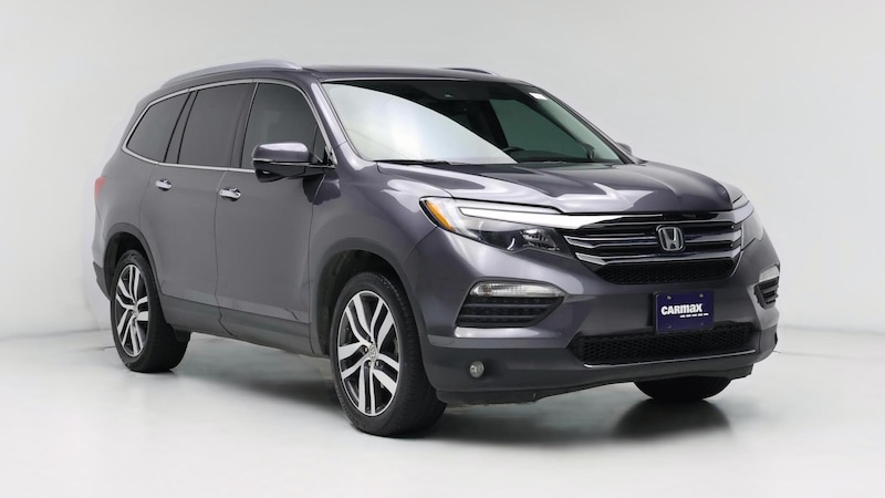 2017 Honda Pilot Touring Hero Image