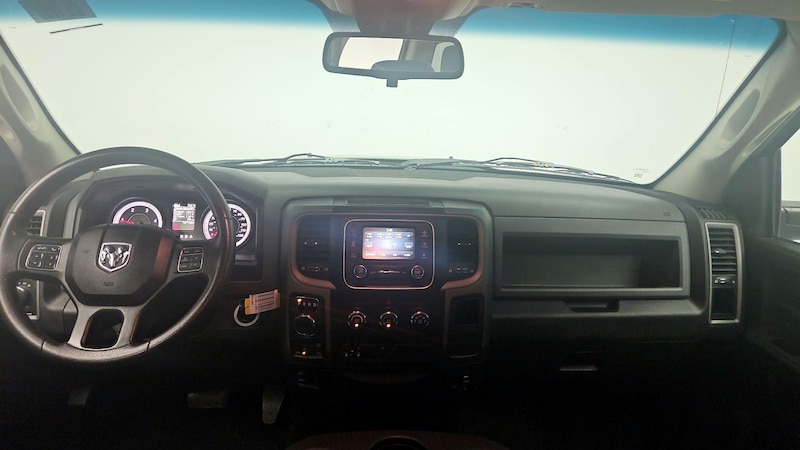 2015 RAM 1500 Tradesman 9