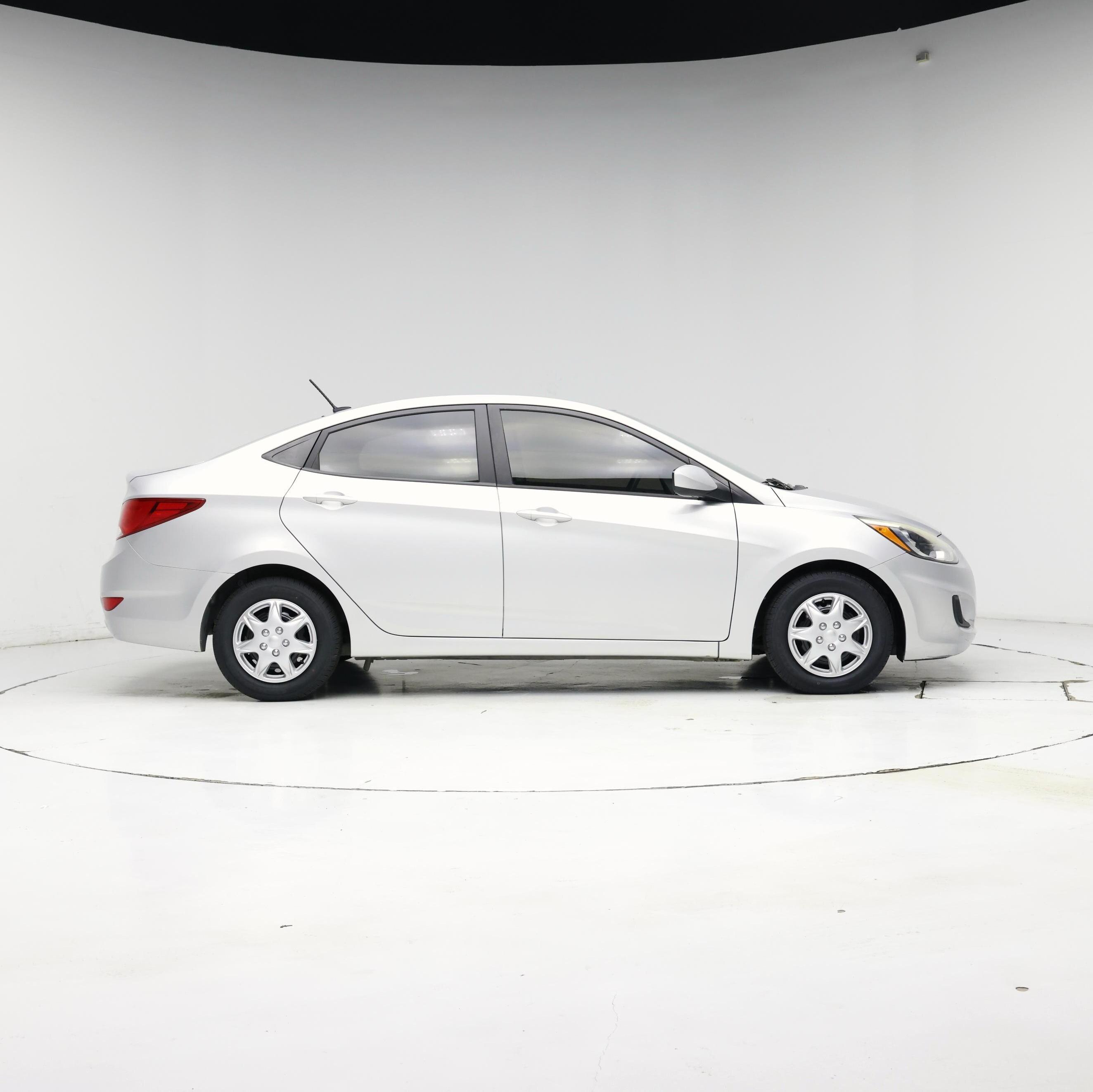 Thumbnail: 2016 Hyundai Accent - 7