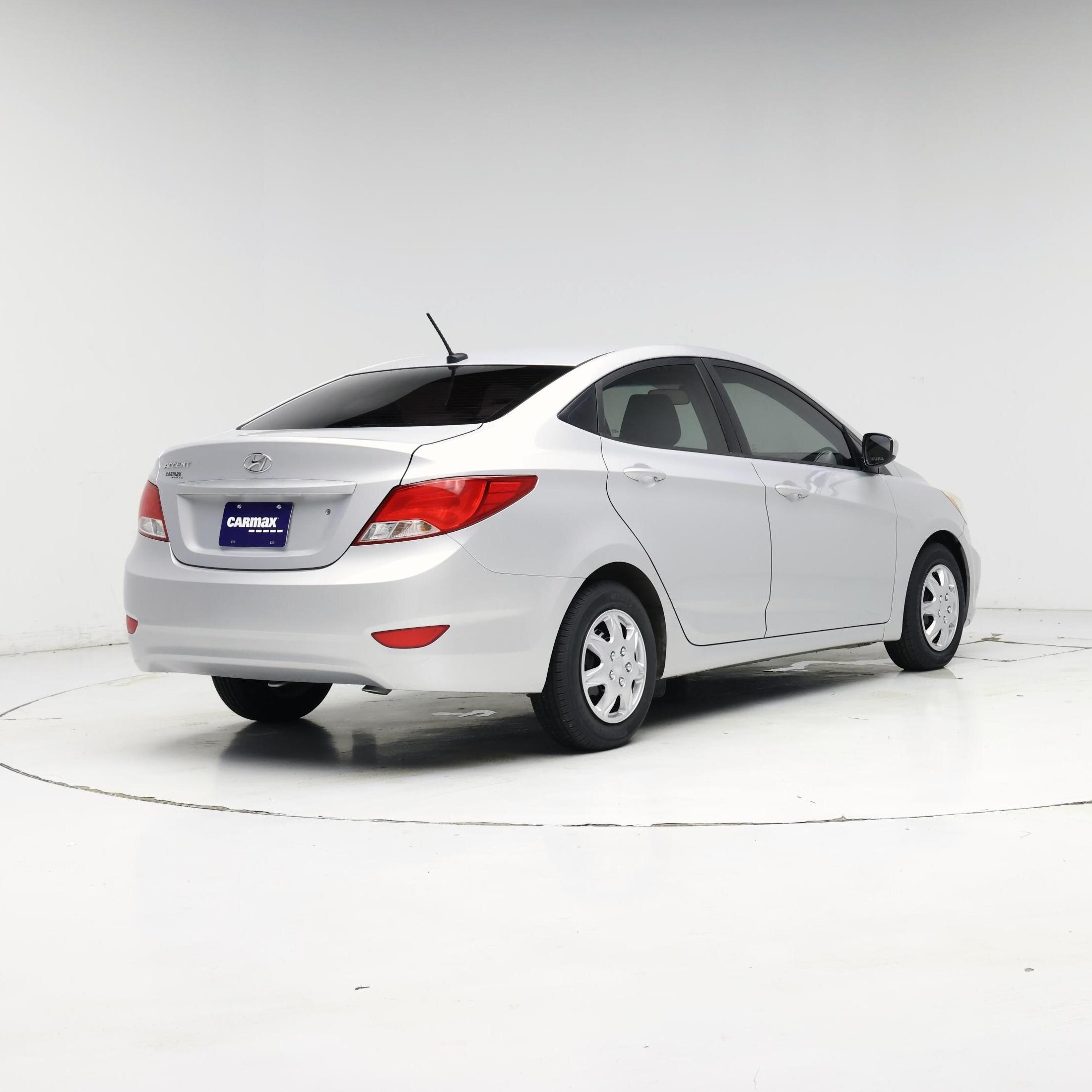 Thumbnail: 2016 Hyundai Accent - 8
