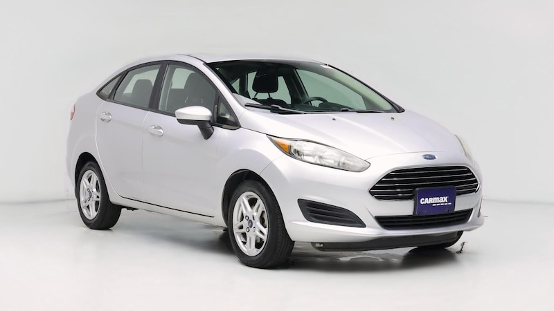 2017 Ford Fiesta SE Hero Image