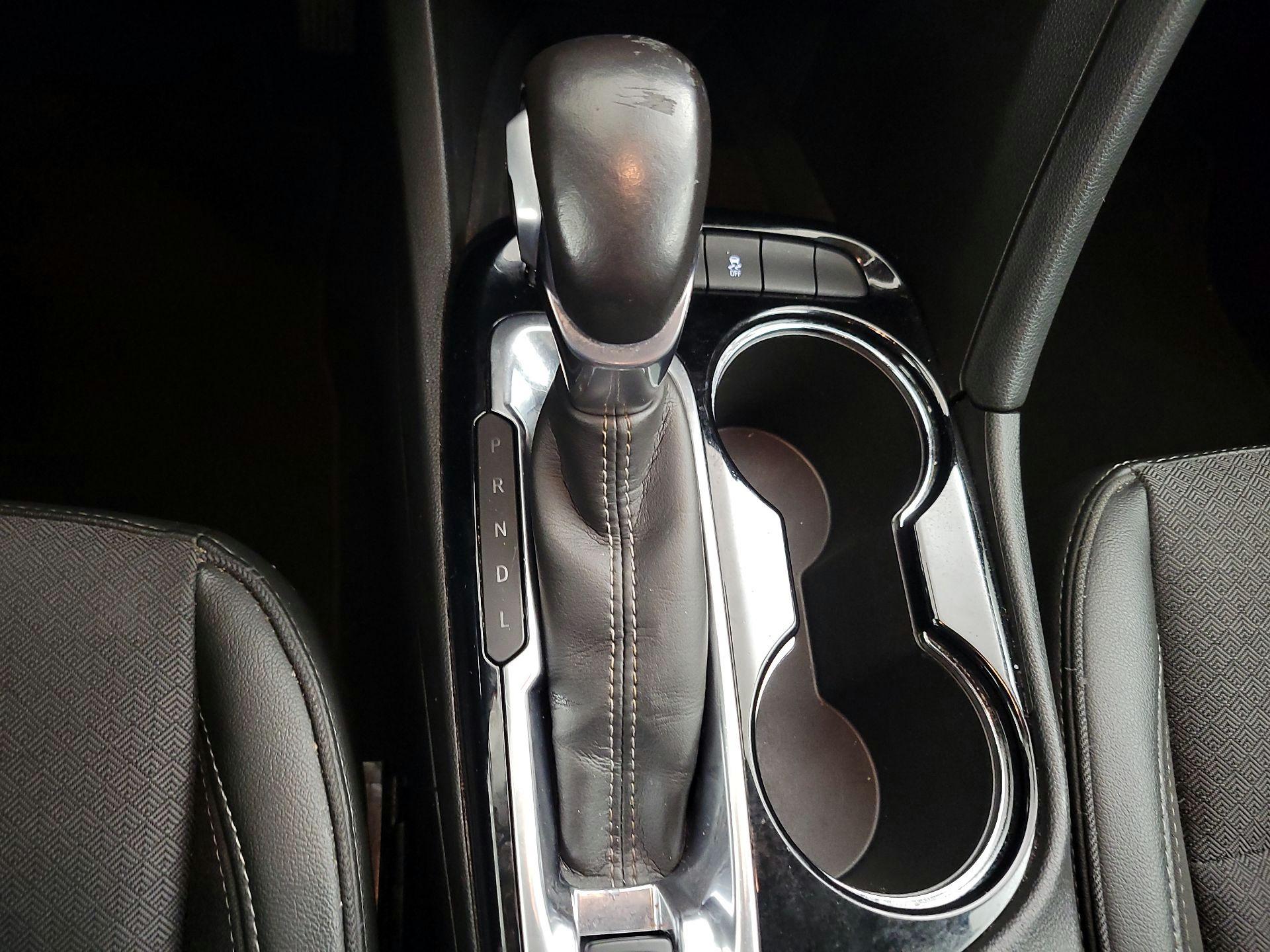 Thumbnail: 2020 Buick Encore GX - 17