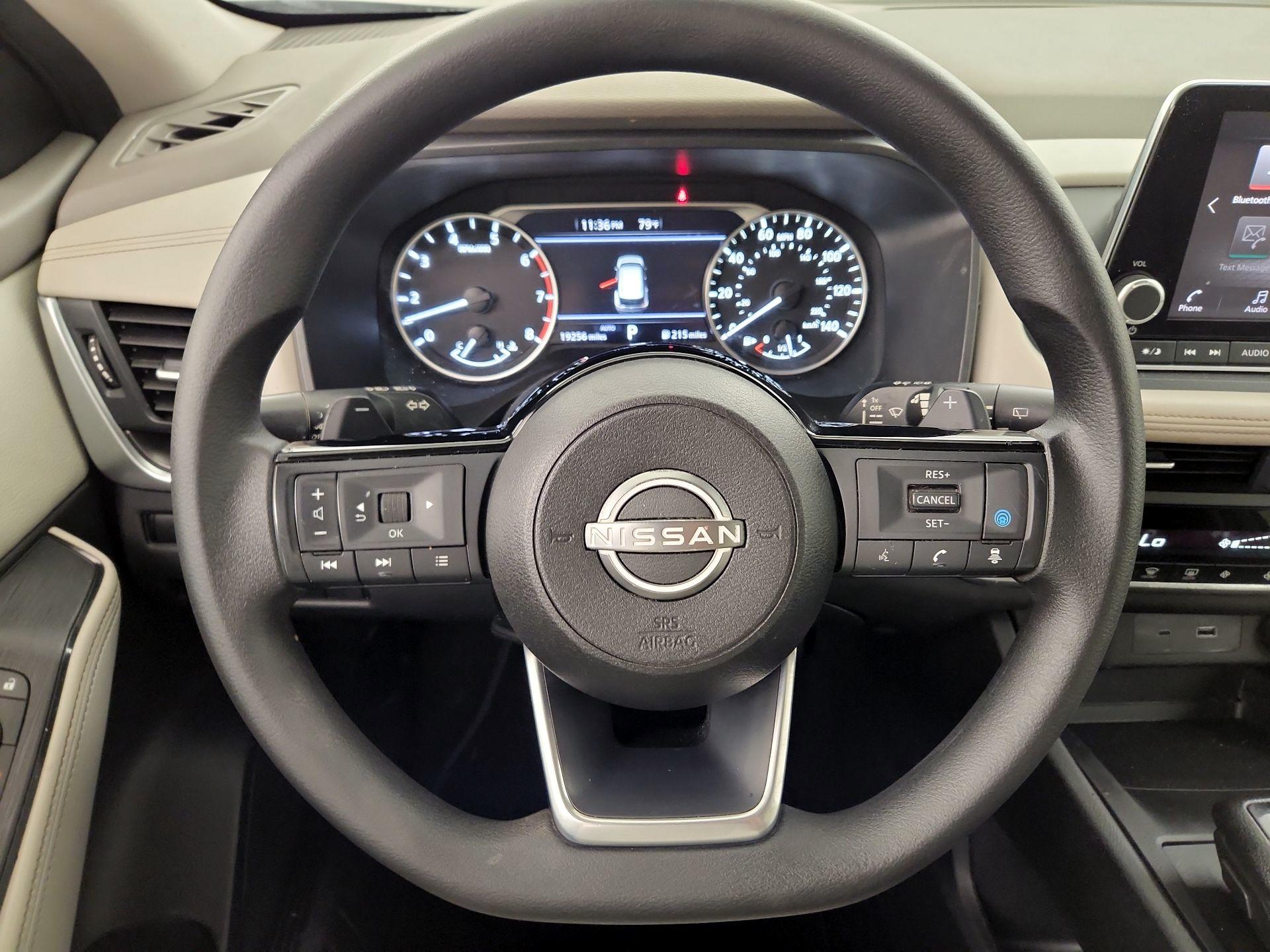 Thumbnail: 2023 Nissan Rogue - 10