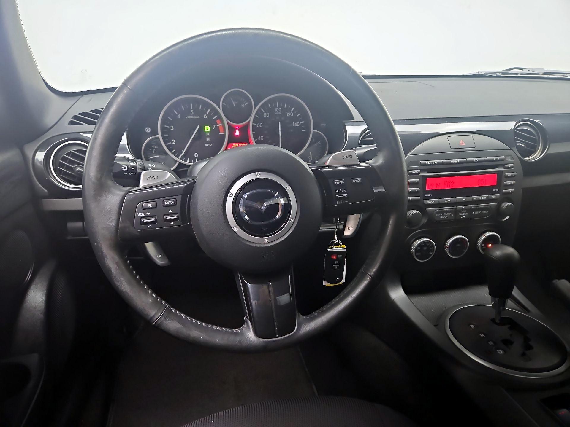 Thumbnail: 2015 Mazda MX-5 Miata - 10