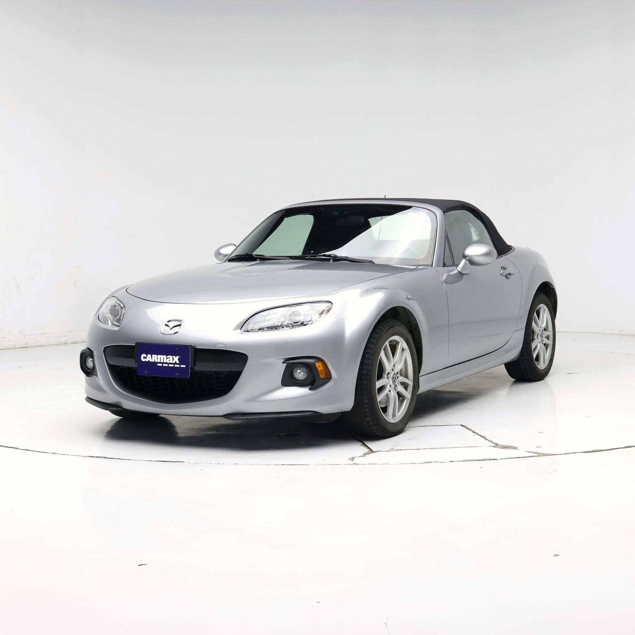 Thumbnail: 2015 Mazda MX-5 Miata - 4