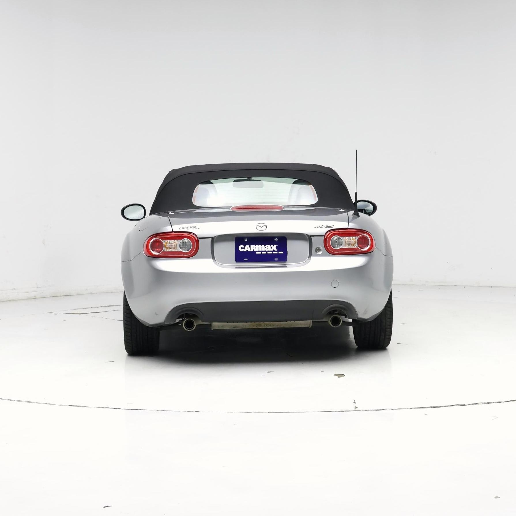 Thumbnail: 2015 Mazda MX-5 Miata - 6
