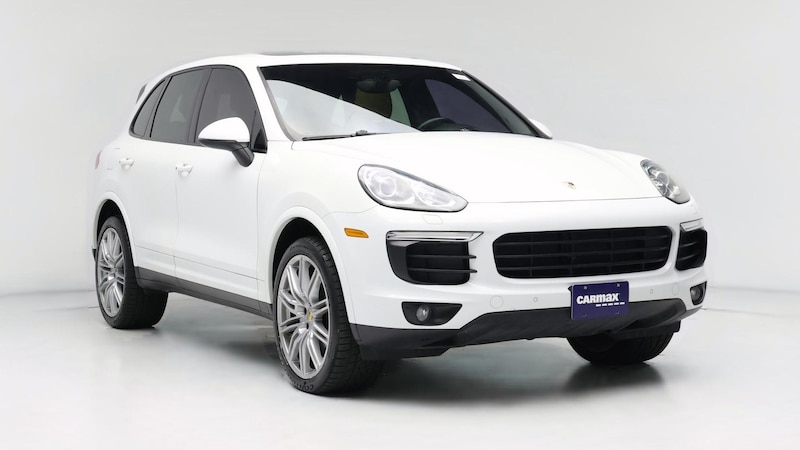 2017 Porsche Cayenne Platinum Edition Hero Image