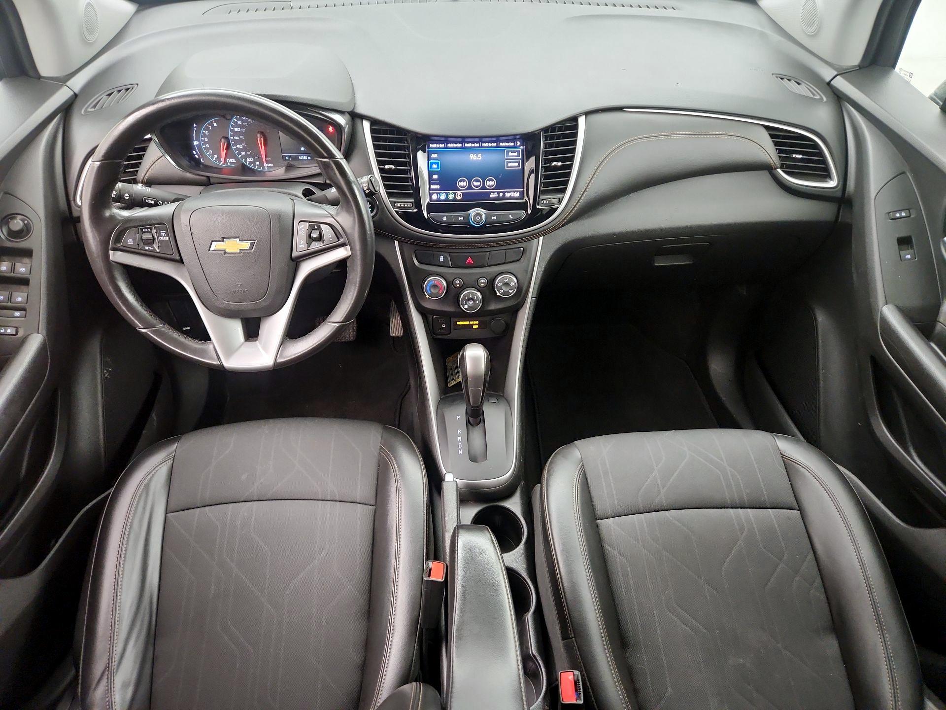 Thumbnail: 2022 Chevrolet Trax - 9