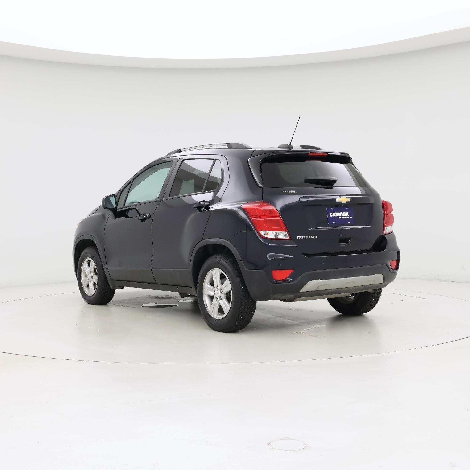 Thumbnail: 2022 Chevrolet Trax - 2